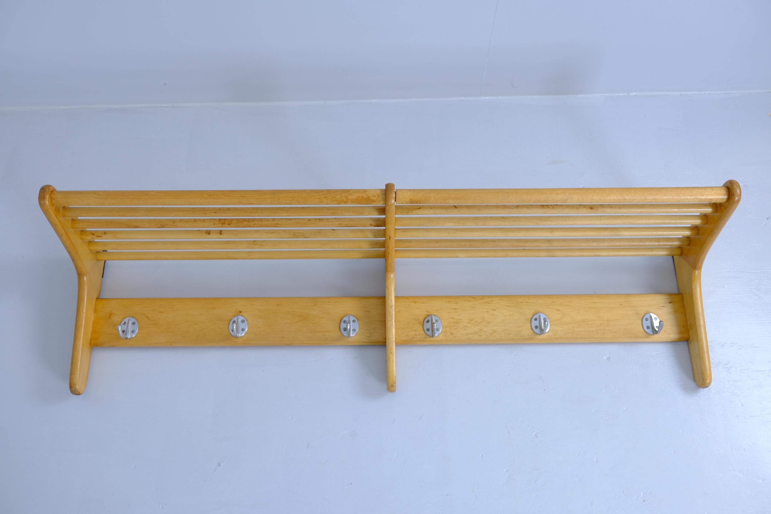 Metallo Grande appendiabiti/portatutto moderno di metà secolo in betulla, Vakiopuu, Finlandia, 1950 in vendita