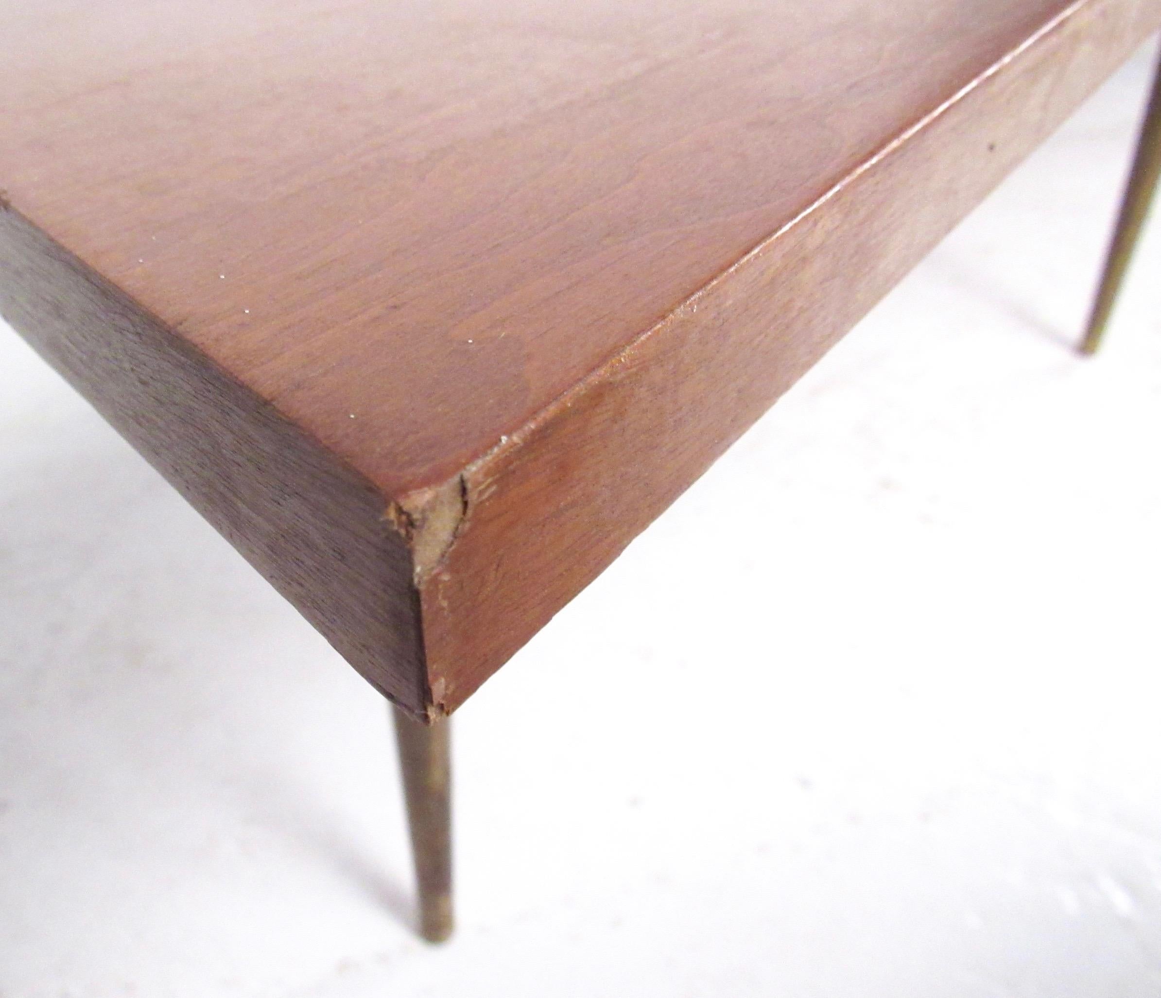 Large Mid-Century Modern Coffee Table For Sale 11