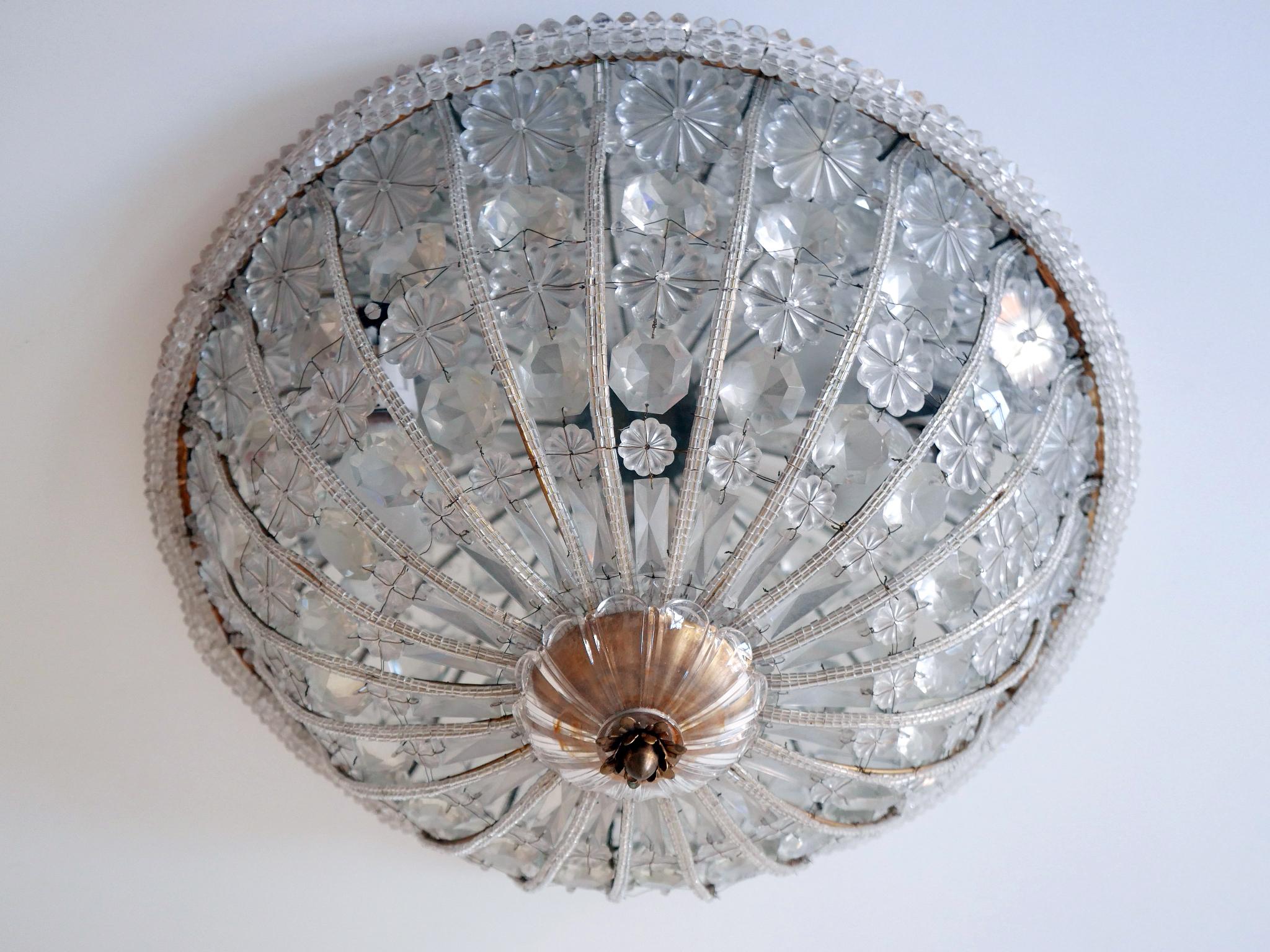 Large Mid-Century Modern Crystal Glass Flush Mount or Wall Lamp Germany, 1950s In Good Condition For Sale In Munich, DE