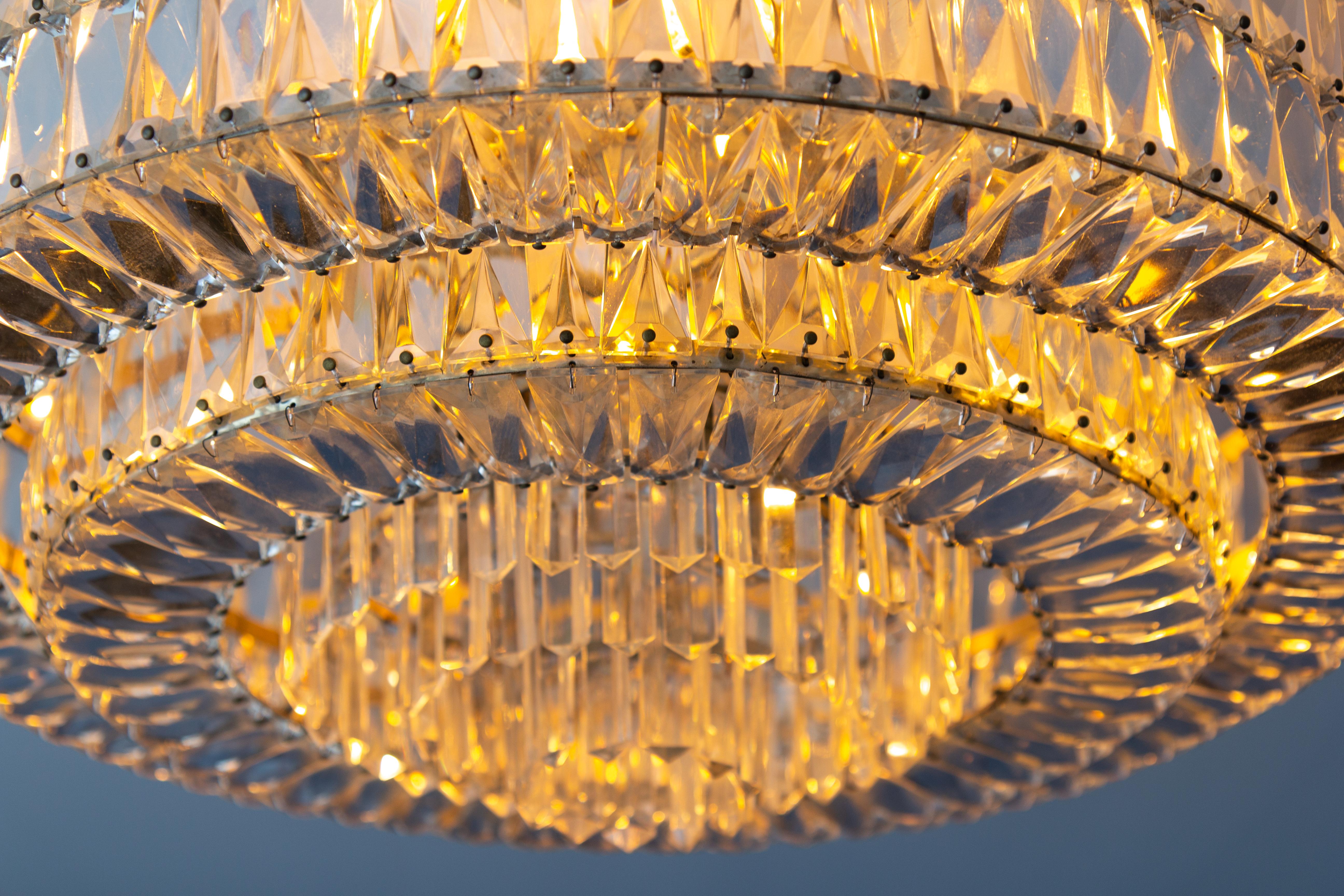 Large Mid-Century Modern Crystal Glass Twelve-Light Ceiling Light, 1950s In Good Condition For Sale In Barntrup, DE