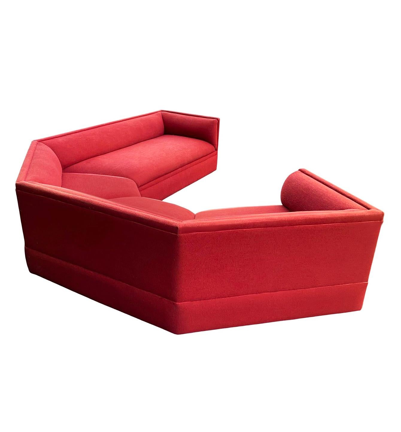 Großes, geschwungenes, unregelmäßig geformtes Mid-Century-Modern-Sofa in Regular Form von Thayer Coggin (Moderne der Mitte des Jahrhunderts) im Angebot