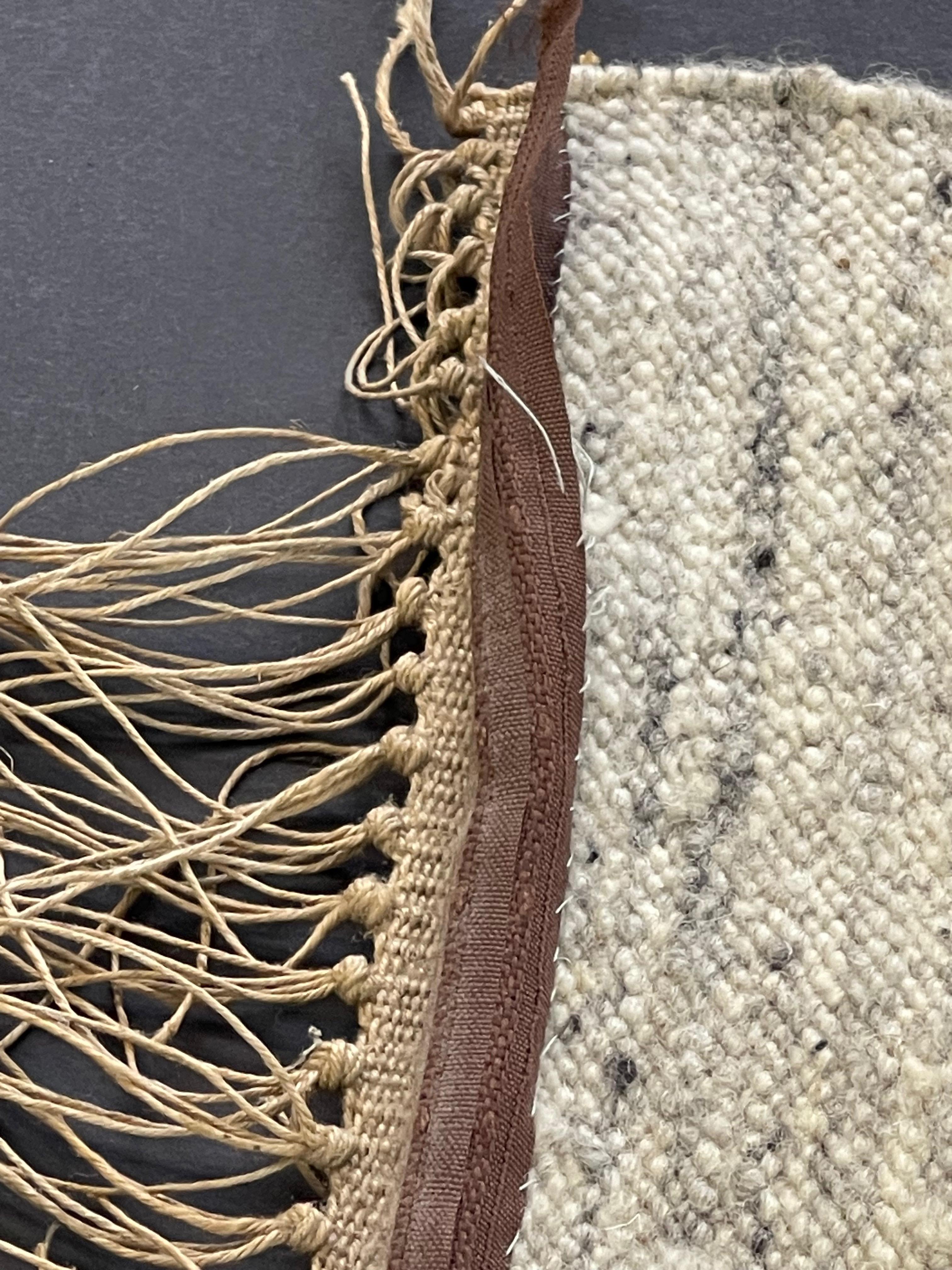 Large Mid-Century Modern European Cepelia Kilim, Tapestry Wall Rug, Earthy Tones In Good Condition For Sale In Andernach, DE