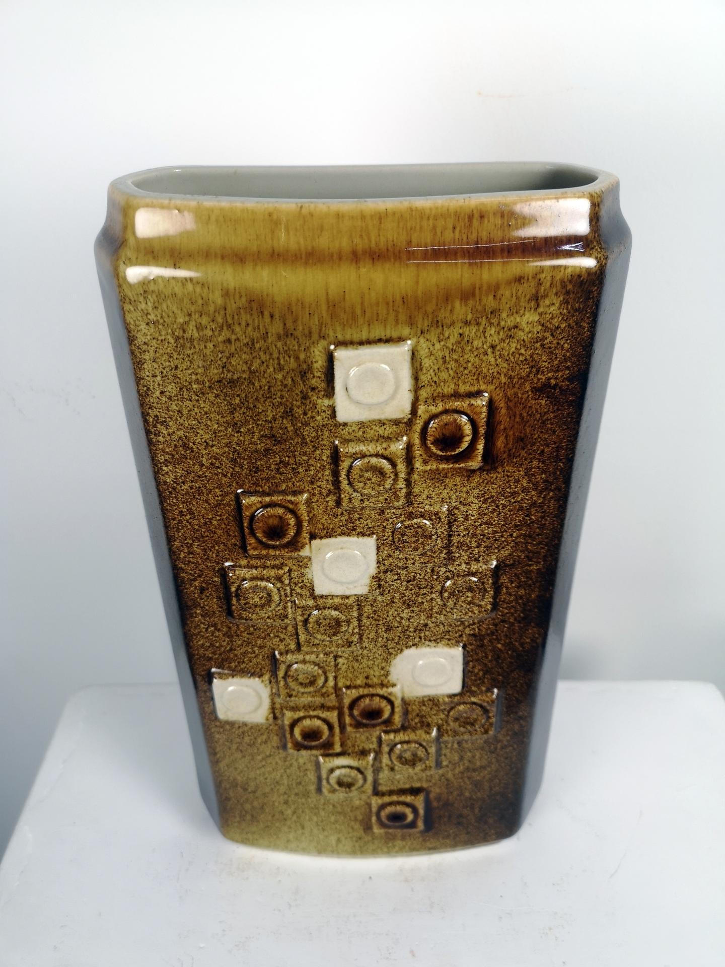 Large, Mid-Century Modern Floor Vase, 1970s In Good Condition For Sale In Budapest, HU