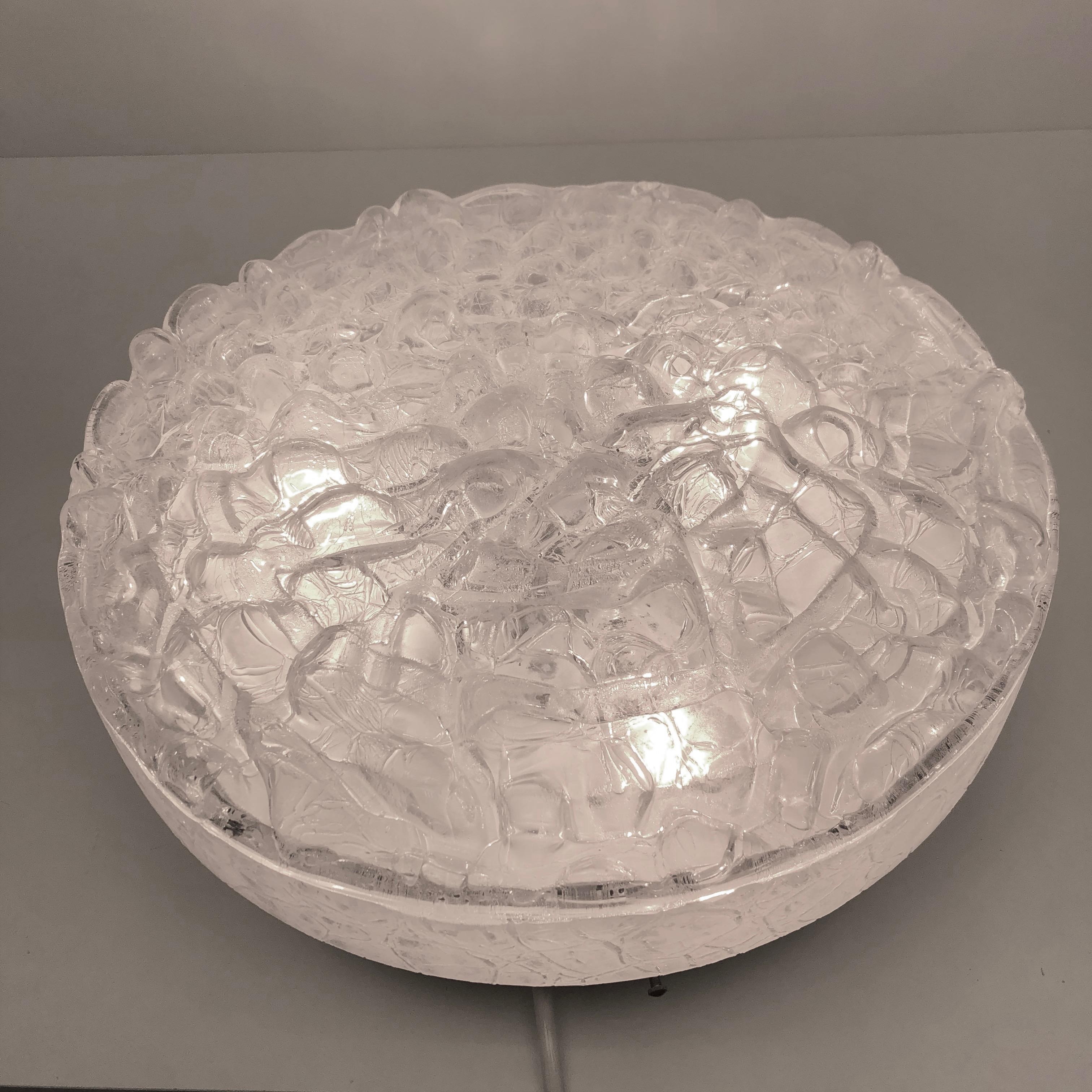 Große Einbaubeleuchtung aus organischem Blasenmuster aus Glas von Doria, Moderne der Mitte des Jahrhunderts im Angebot 2