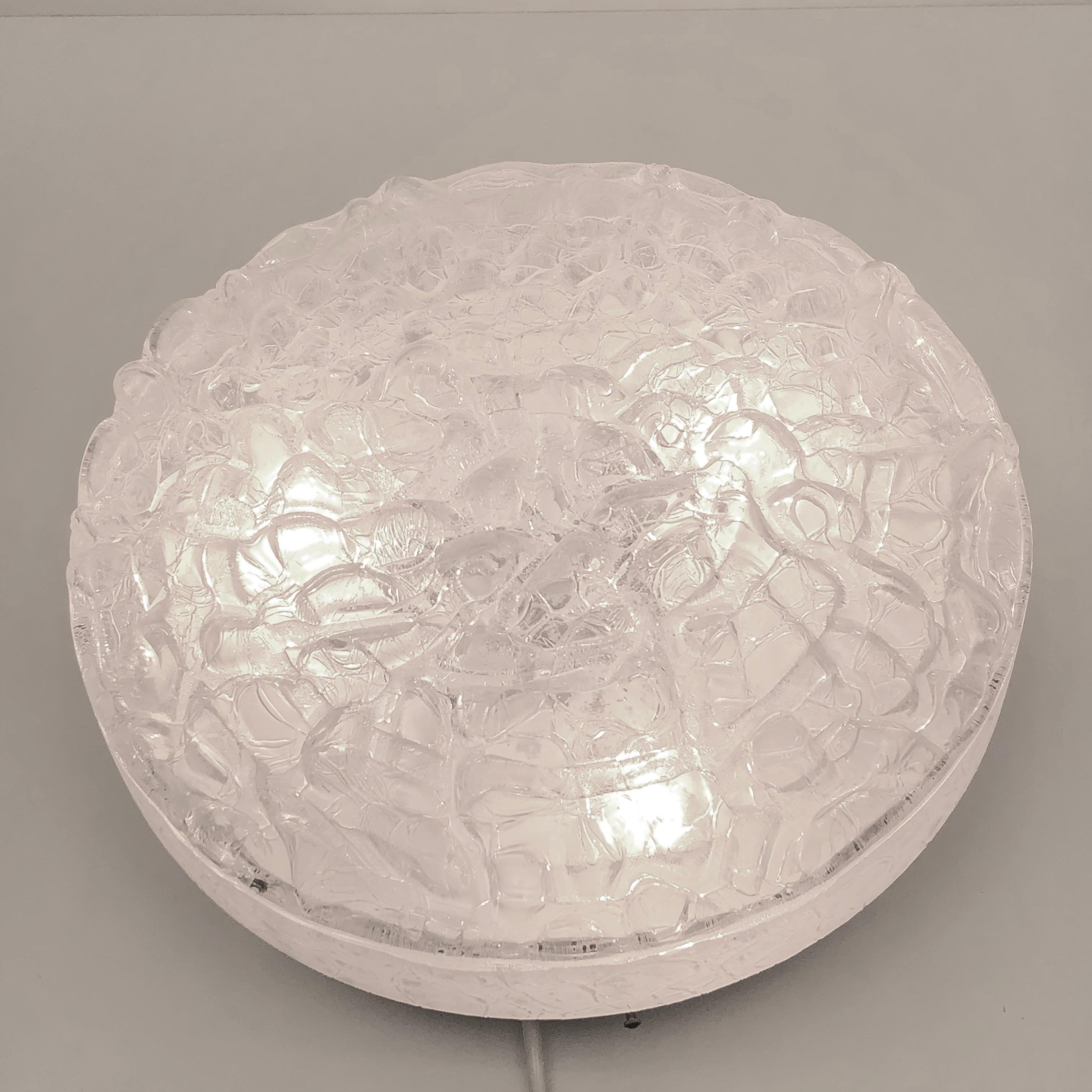Große Einbaubeleuchtung aus organischem Blasenmuster aus Glas von Doria, Moderne der Mitte des Jahrhunderts im Angebot 3