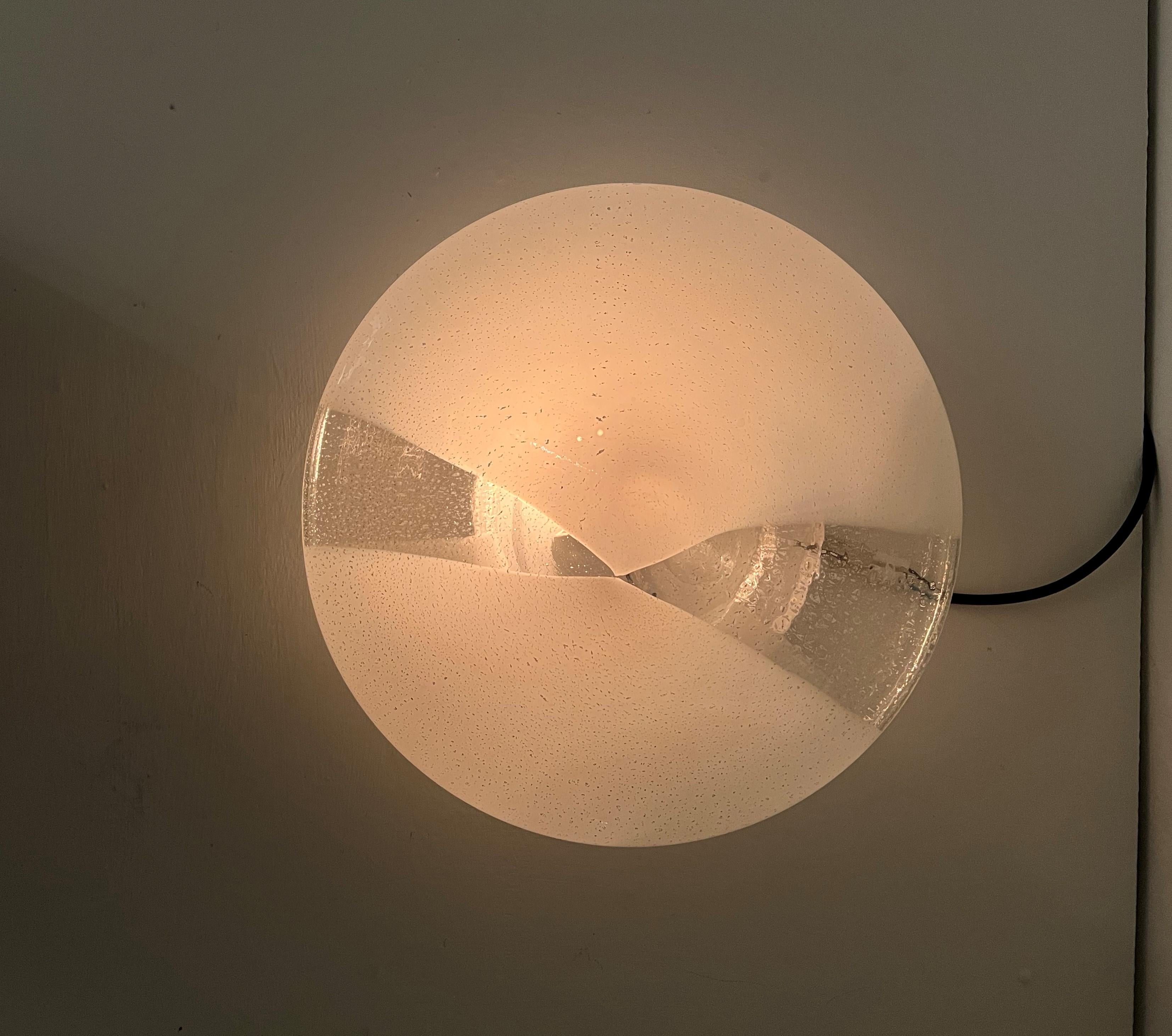 Gran empotrable o apliques modernos de mediados de siglo, cristal de Murano ca. 1970 Moderno de mediados de siglo en venta
