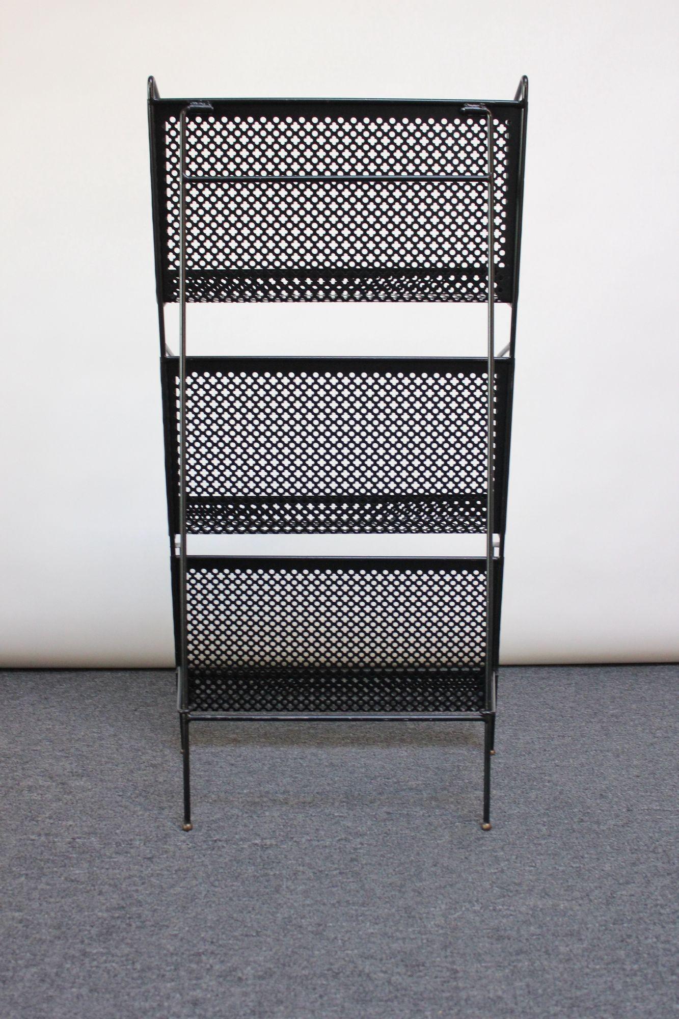 American Large Mid-Century Modern Free-Standing Collapsable Metal Magazine Rack For Sale