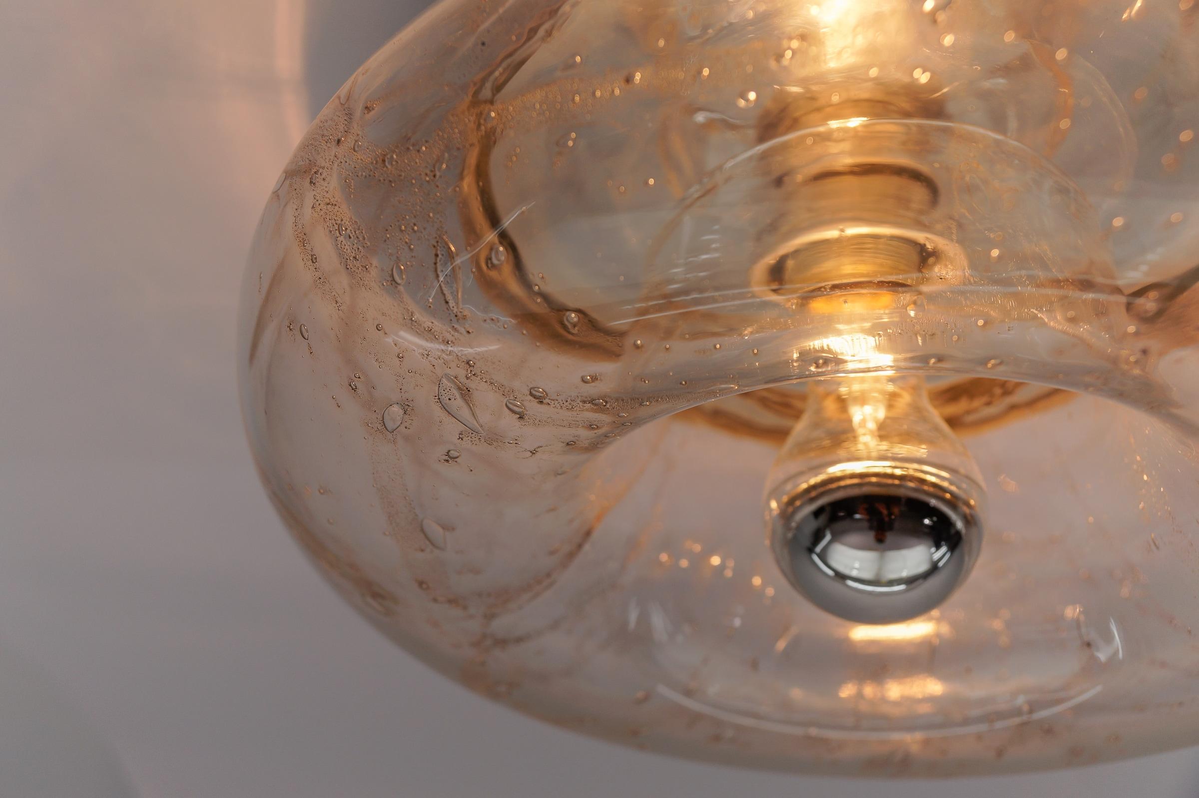 Grande lampe murale ou plafonnier Donut en verre moderne du milieu du siècle, Allemagne, années 1960 en vente 5