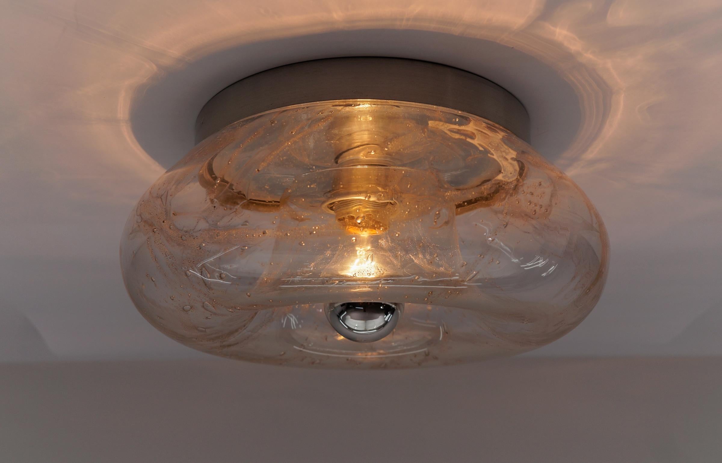 Grande lampe murale ou plafonnier Donut en verre moderne du milieu du siècle, Allemagne, années 1960 Bon état - En vente à Nürnberg, Bayern