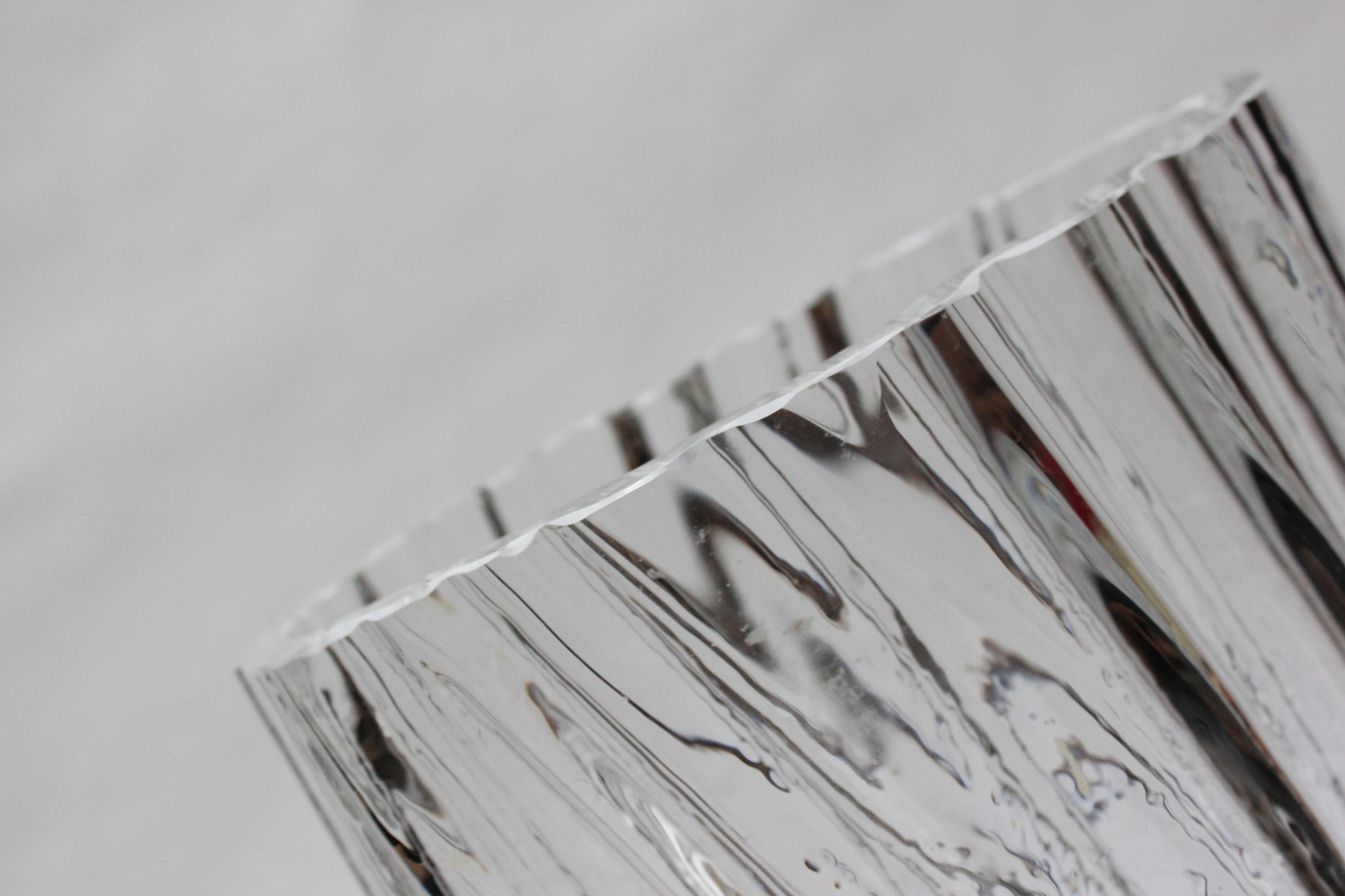 Vaso di vetro grande in stile Mid-Century Modern di Tapio Wirkkala in vendita 2