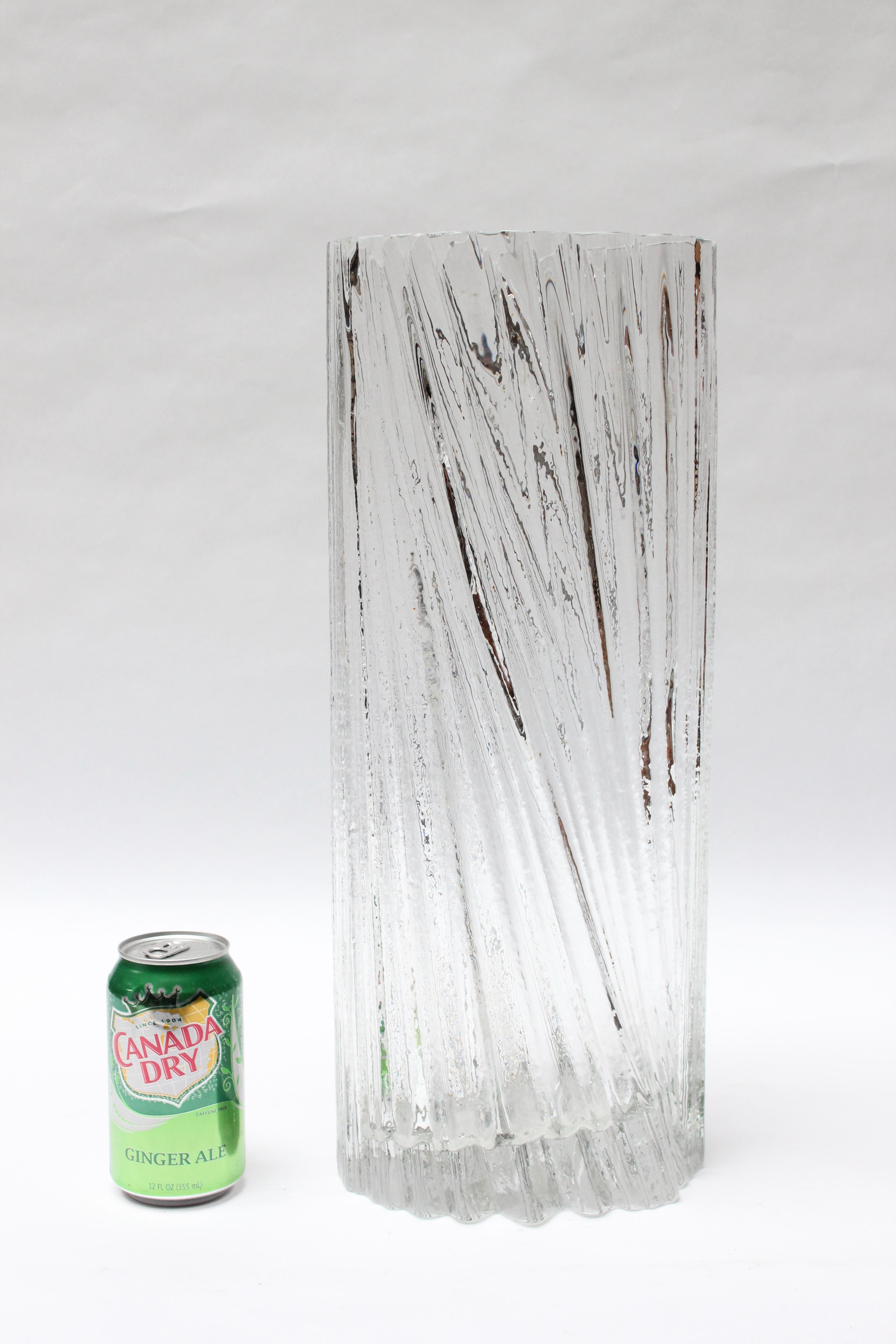 Vetro Vaso di vetro grande in stile Mid-Century Modern di Tapio Wirkkala in vendita