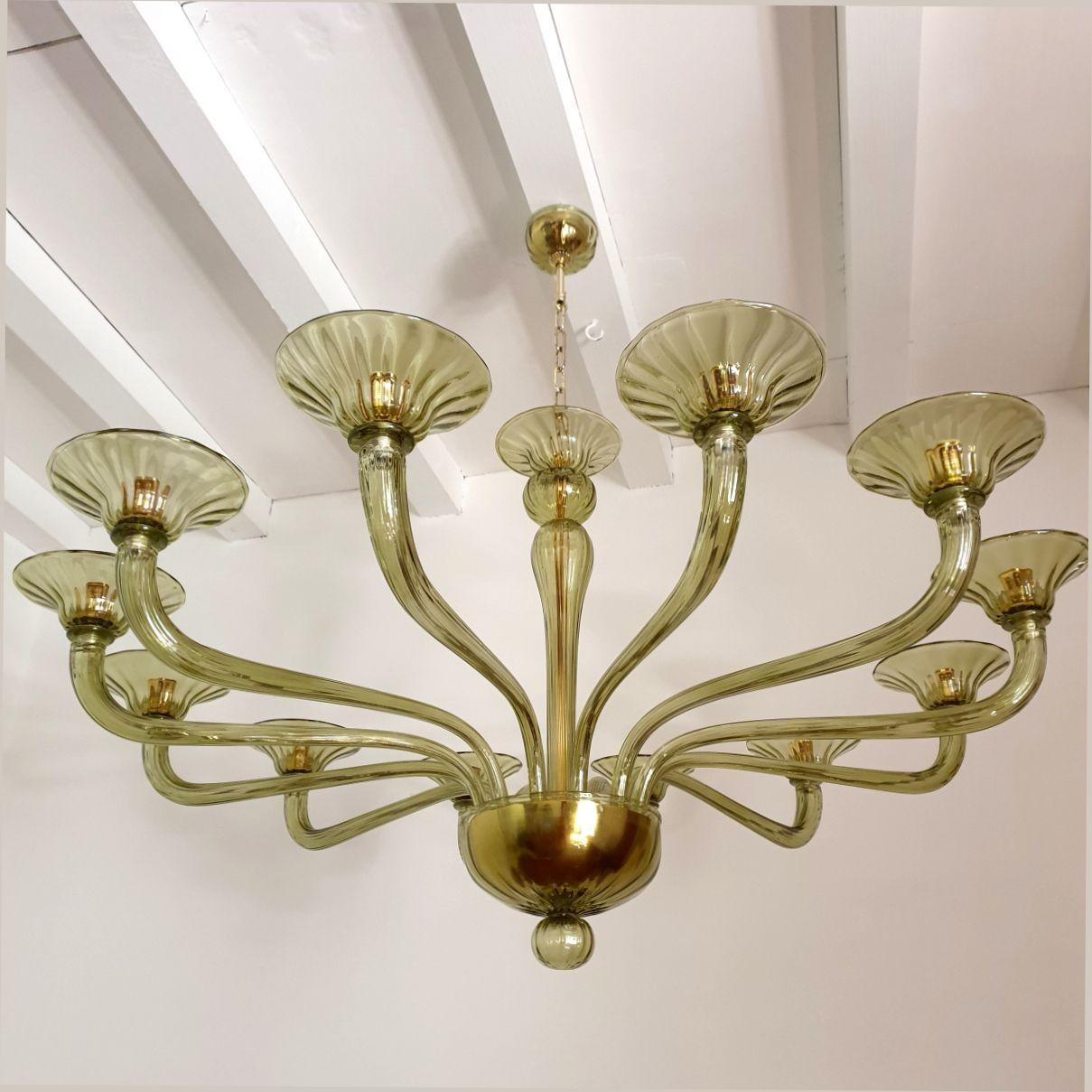 Italian Large Mid-Century Modern green Murano chandelier