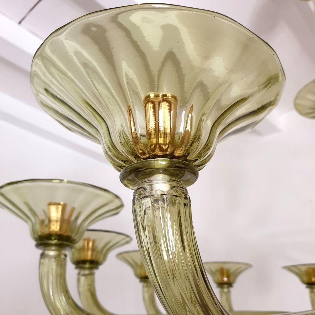 Large Mid-Century Modern green Murano chandelier 3
