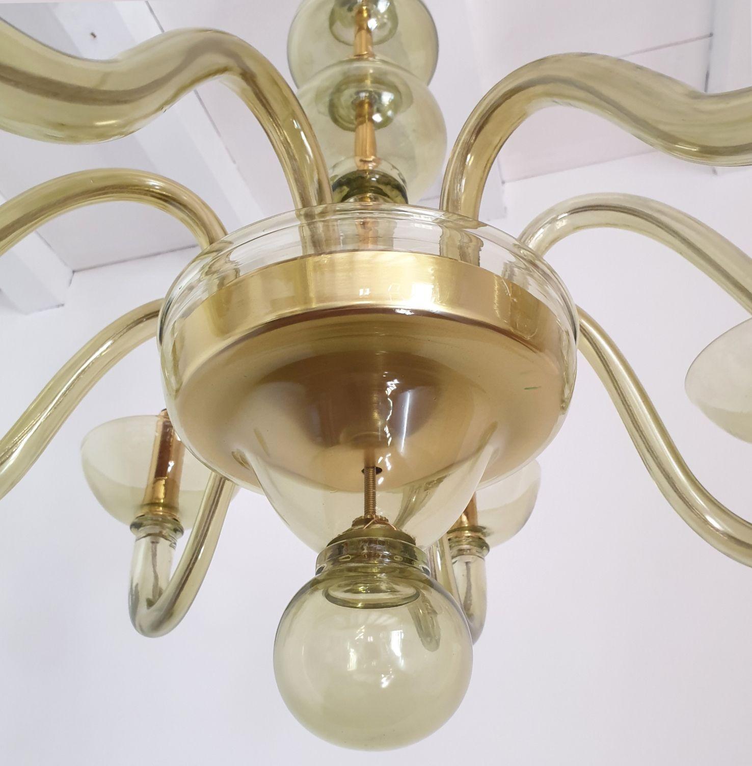 Large Mid-Century Modern Green Murano Glass Chandelier In Excellent Condition In Dallas, TX