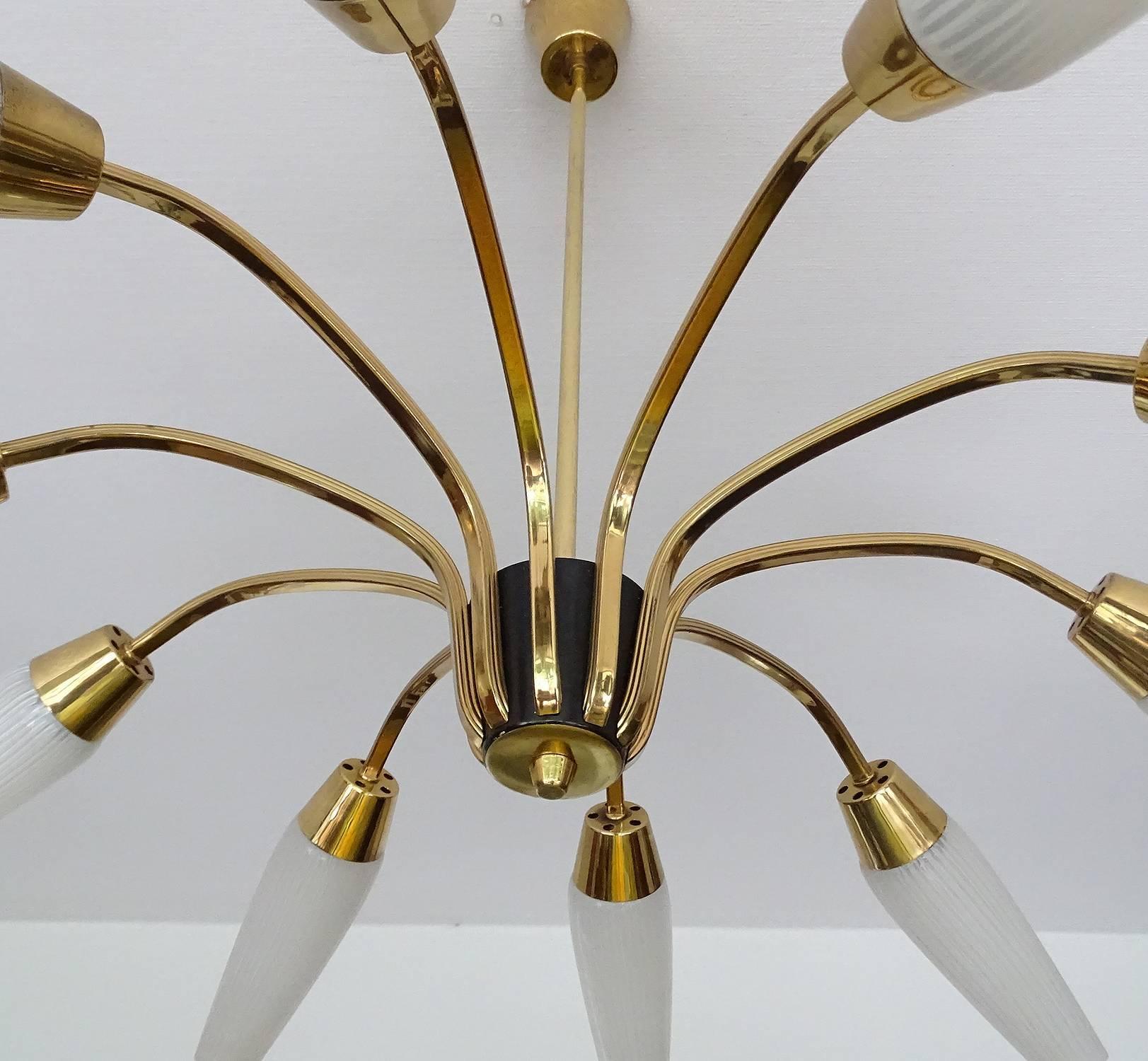 Large Austrian 10 Lights Brass Glass Sputnik Chandelier, Stilnovo Gio Ponti Era  12