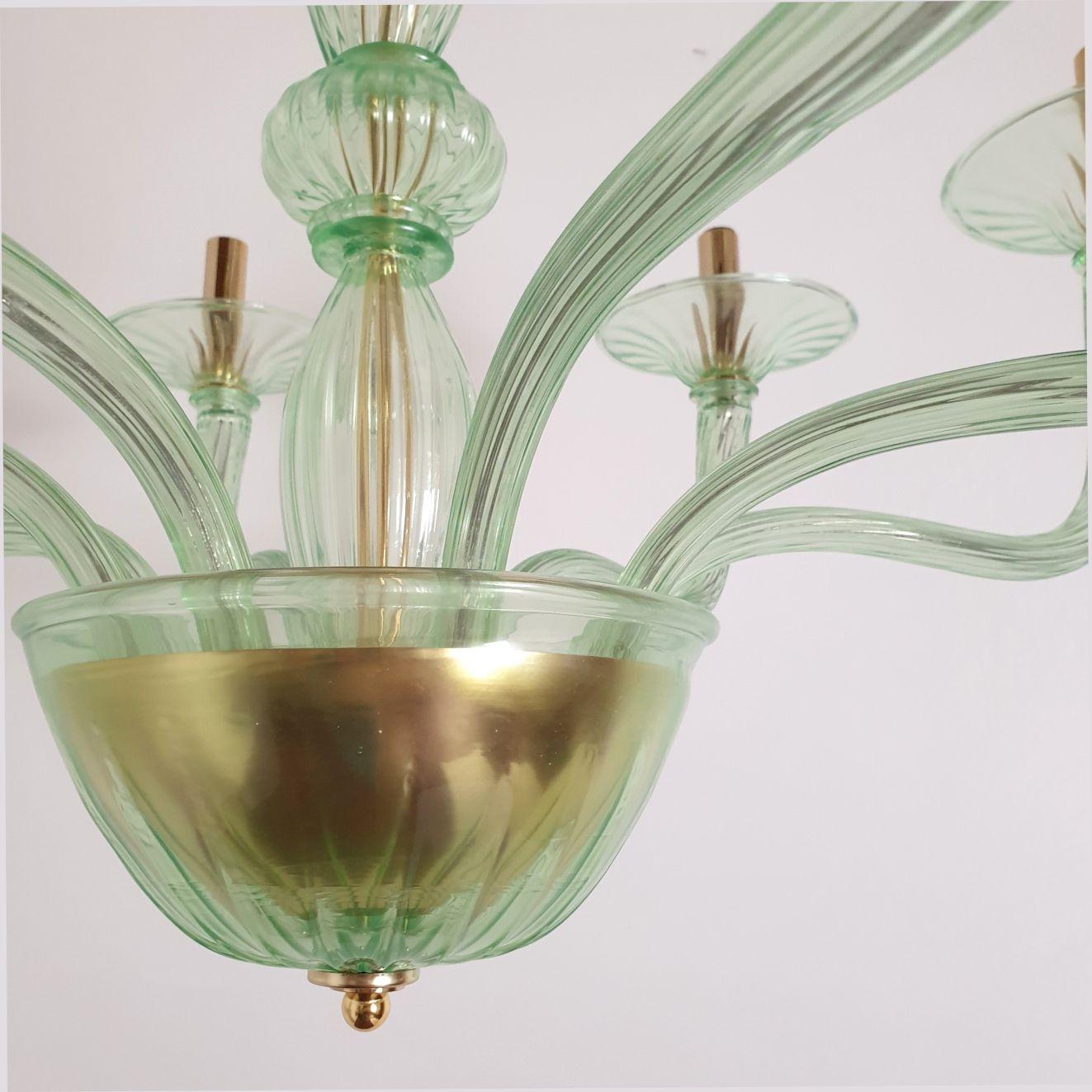 Large Mid-Century Modern Light Green Murano Glass Chandelier, 1970 4