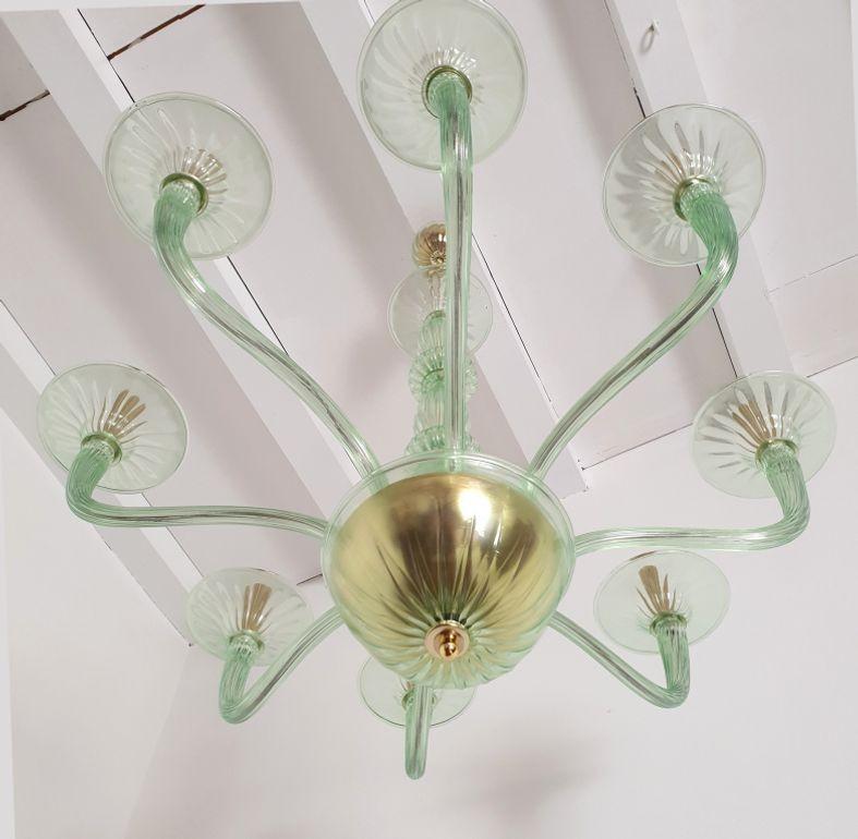 Large Mid-Century Modern Light Green Murano Glass Chandelier, 1970 In Excellent Condition In Dallas, TX