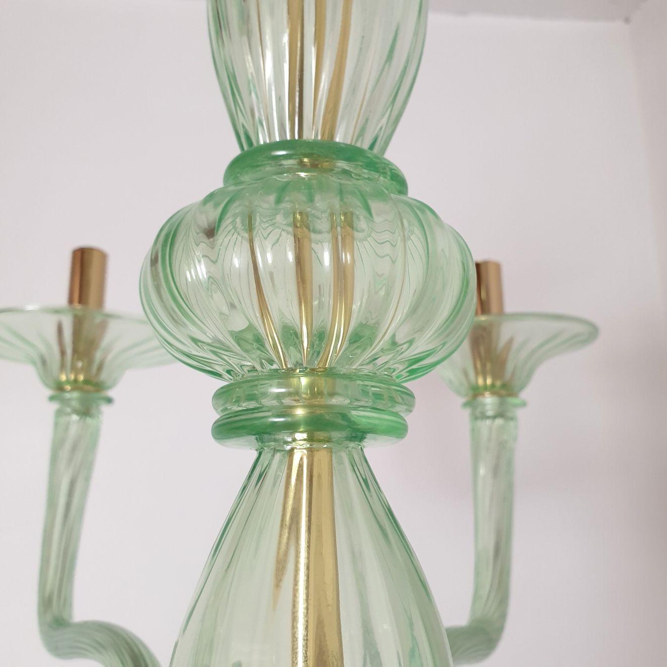 Large Mid-Century Modern Light Green Murano Glass Chandelier, 1970 3