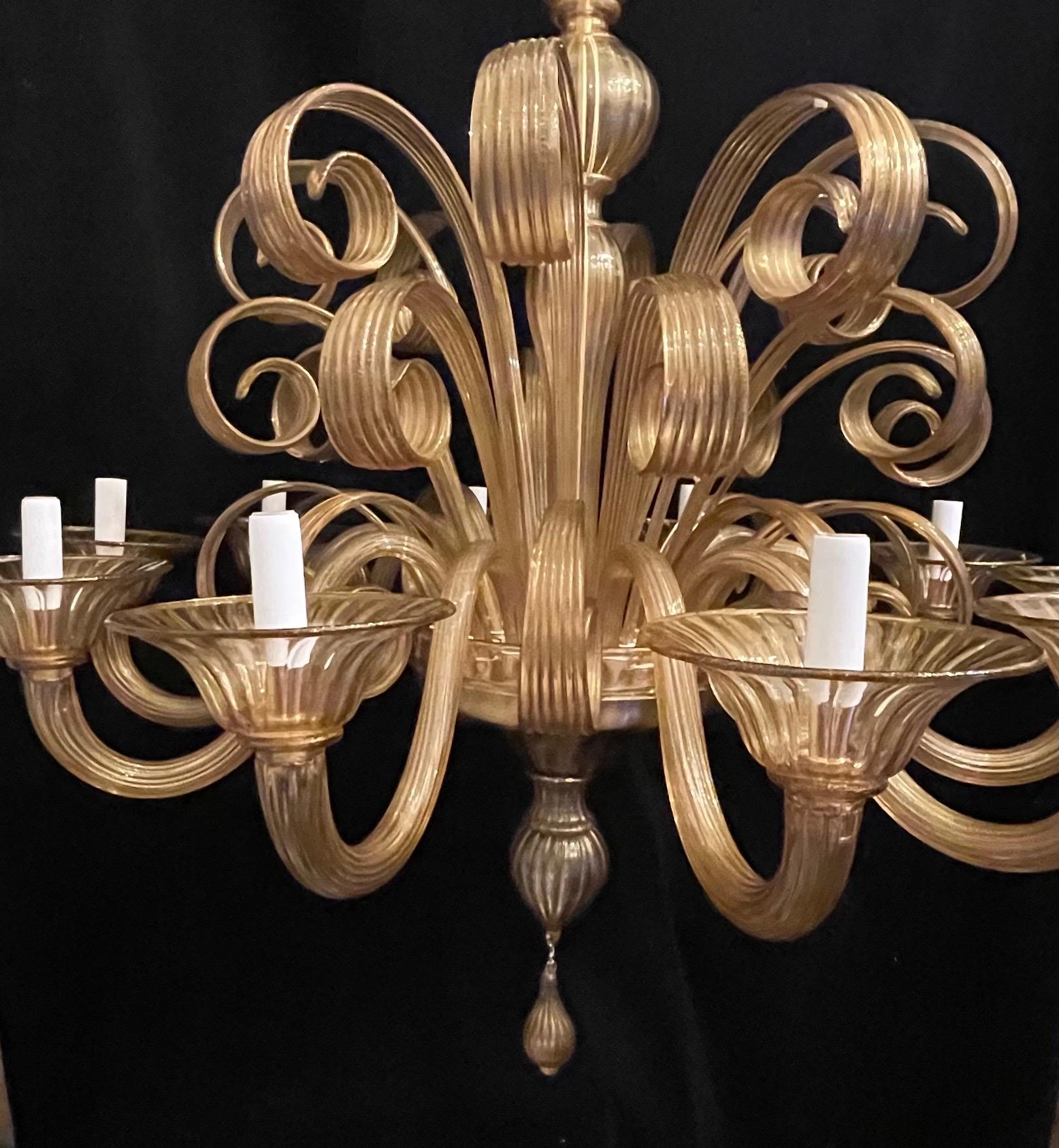 Large Mid-Century Modern Lorin Marsh Murano Gold Blown Art Glass Chandelier In Good Condition For Sale In Roslyn, NY