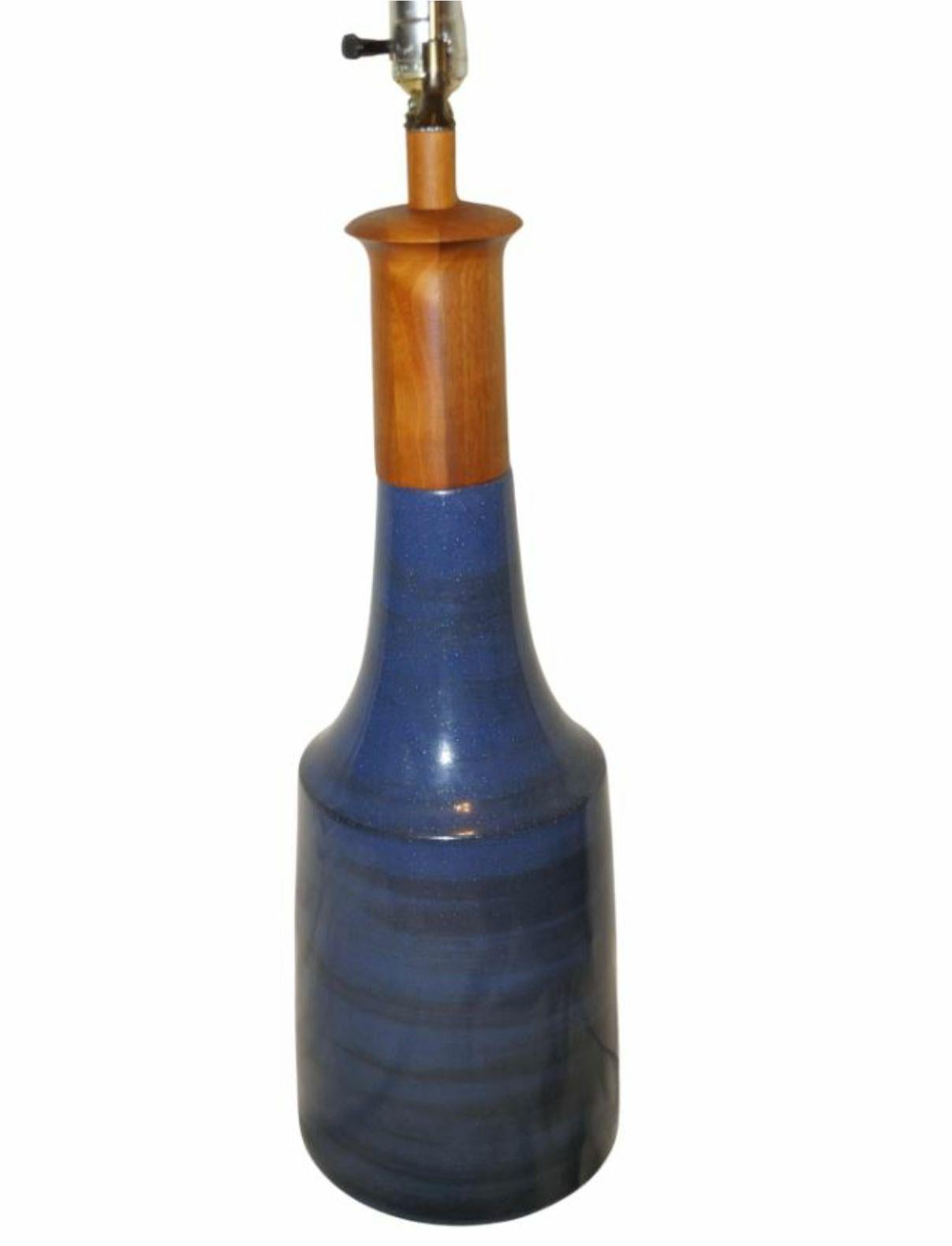 Grande lampada da tavolo in teak con gres di Marshall Studios del Mid Century Modern 1950 in vendita 2