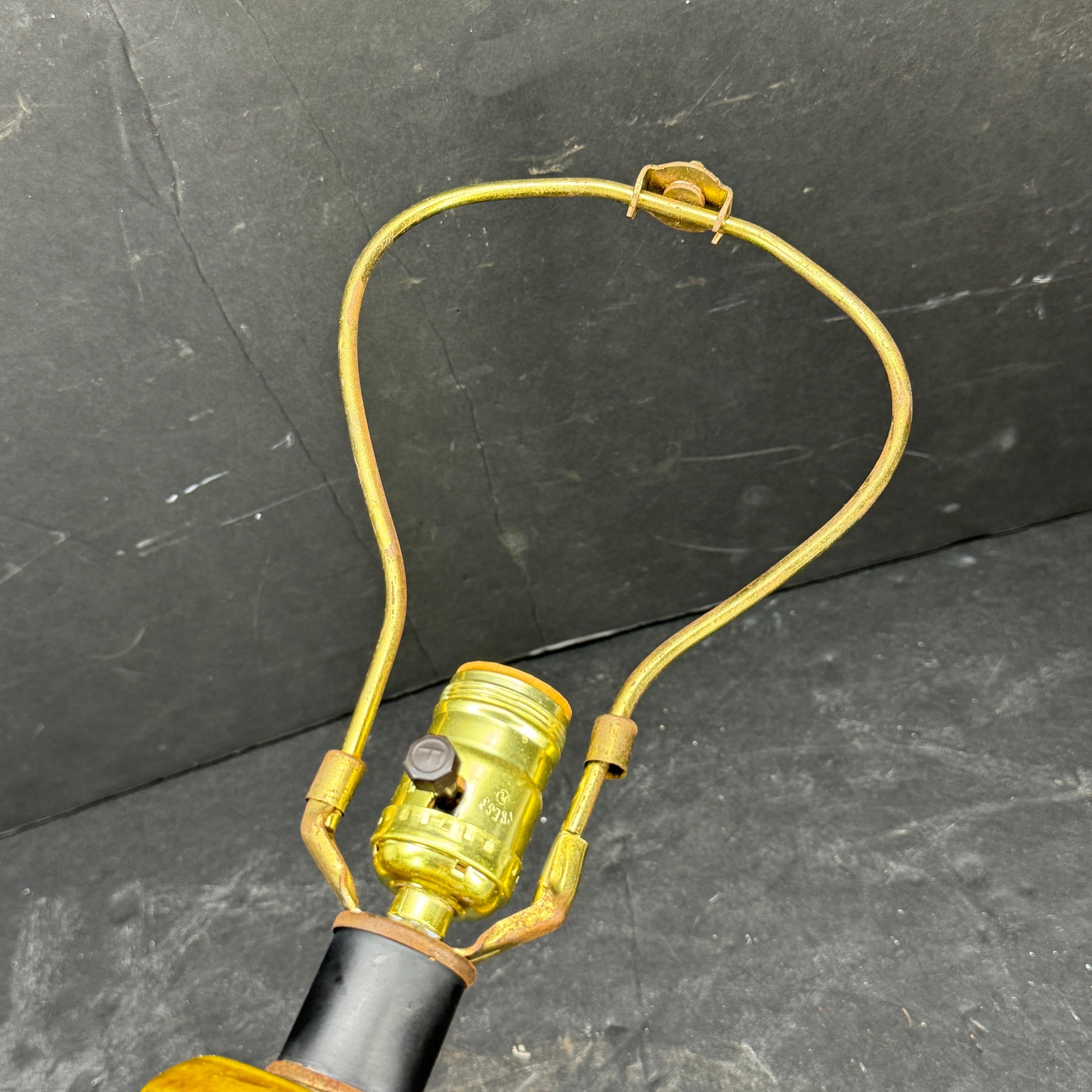 Grande lampada in ceramica a strisce multiple della modernità di metà secolo in vendita 6