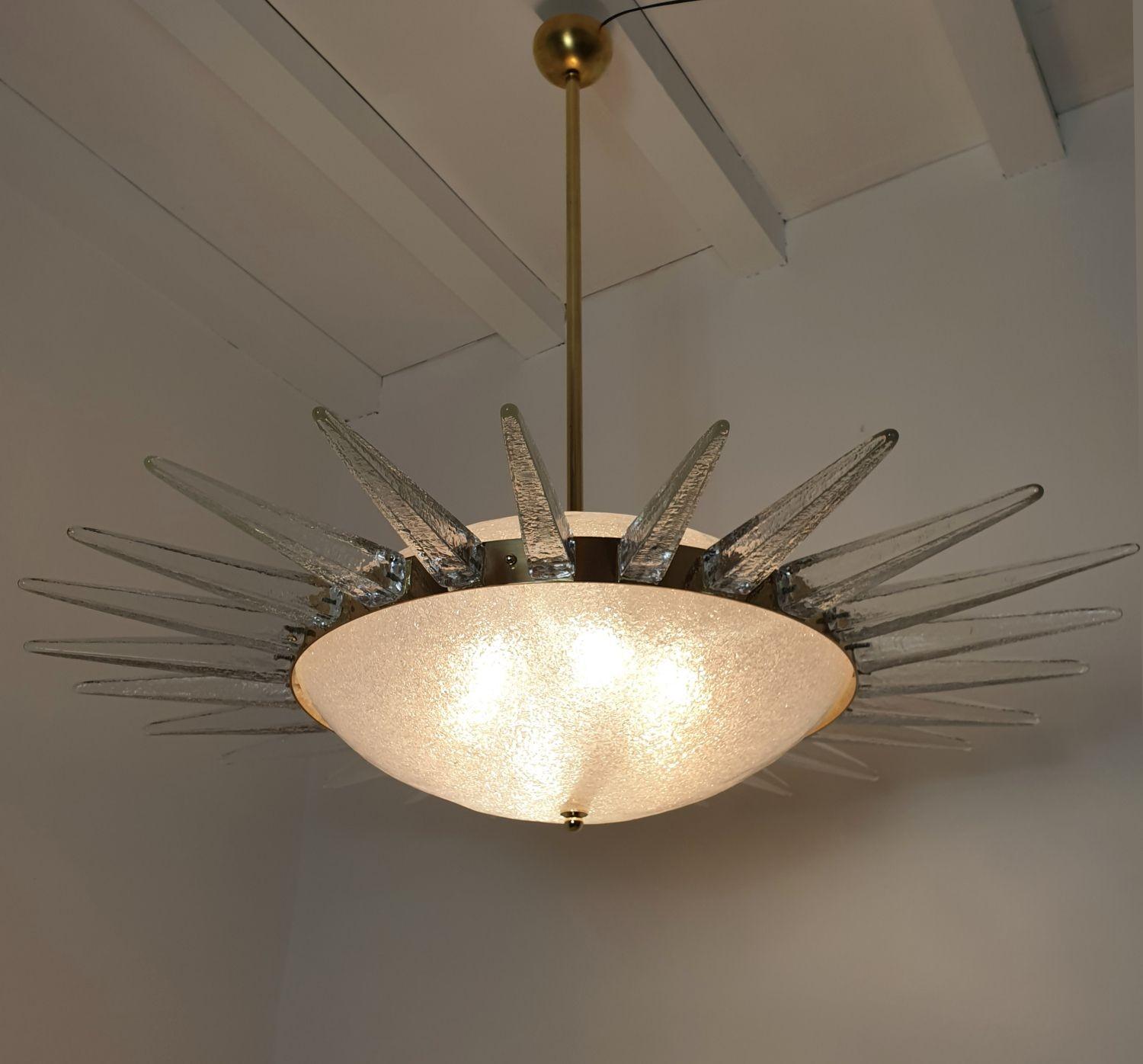 Large Mid-Century Modern Murano Glass Chandelier Seguso Style In Excellent Condition In Dallas, TX