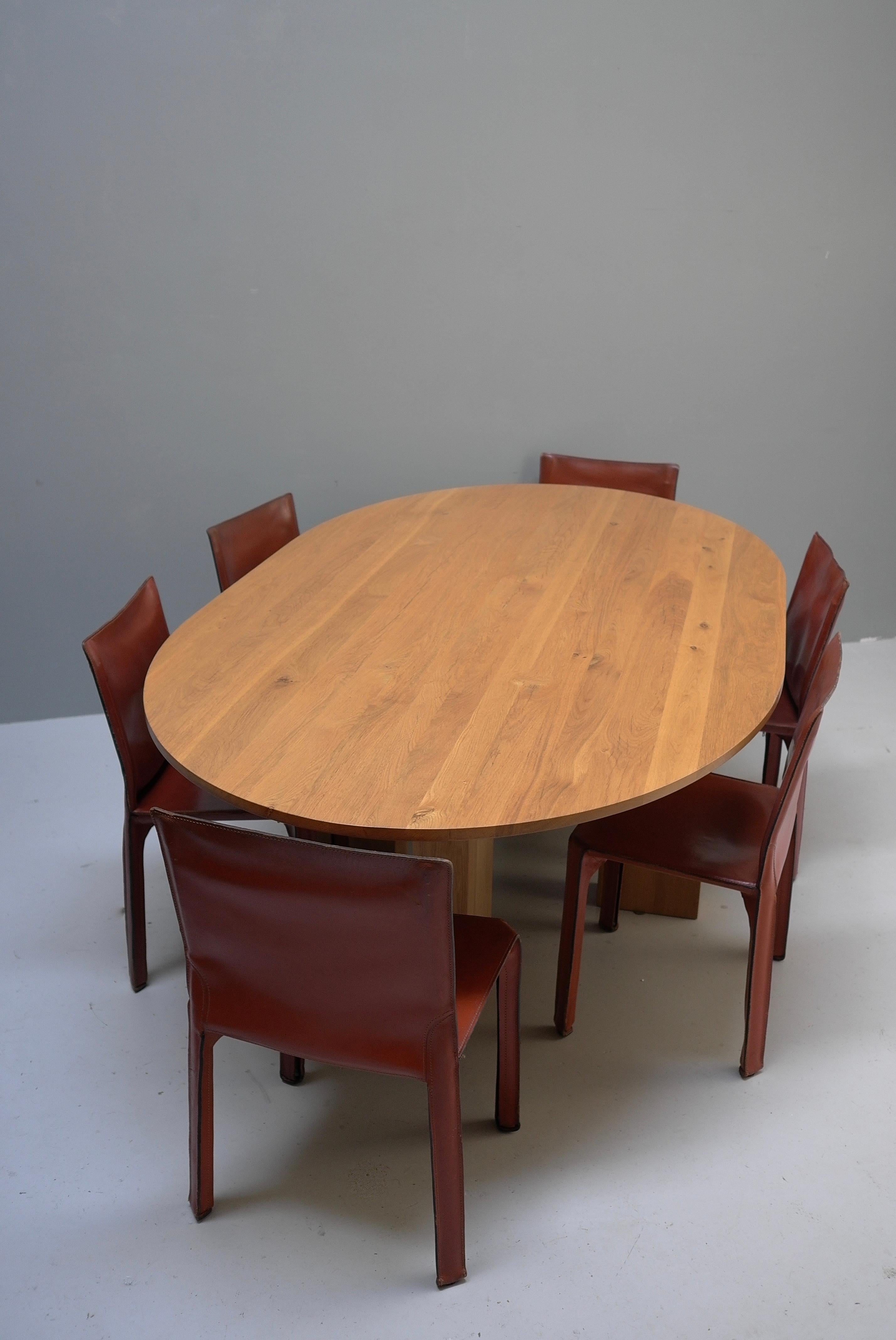 Large Mid-Century Modern Oval Oak European Dining table 6