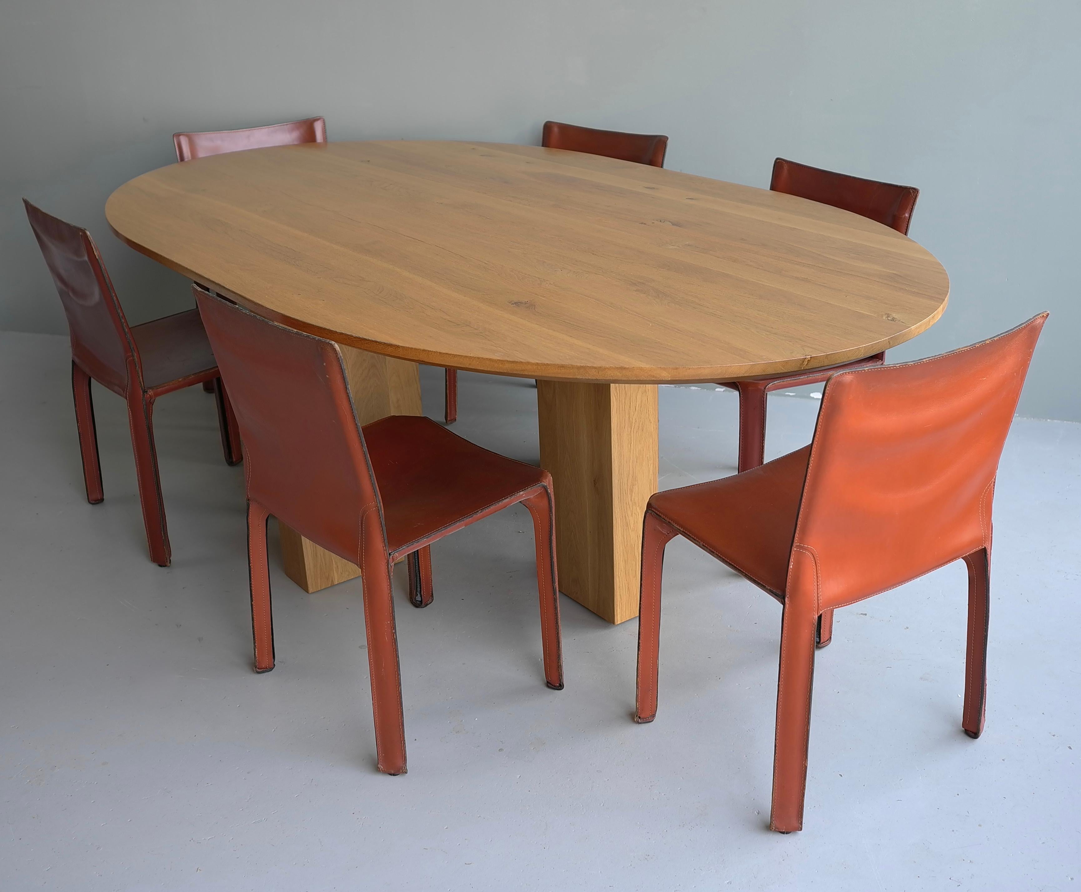 Large Mid-Century Modern Oval Oak European Dining table 8