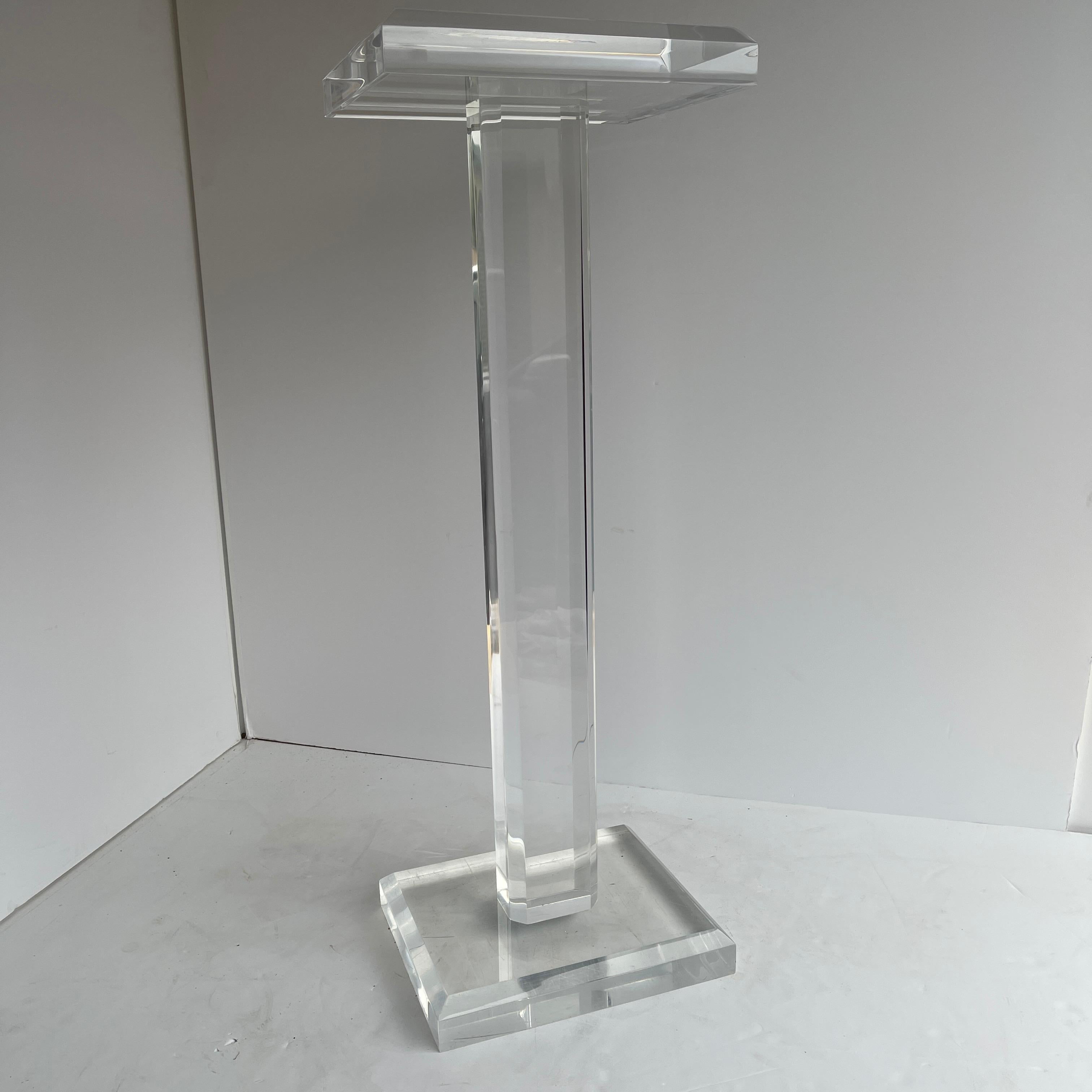 Large Mid-Century Modern Pedestal Table in Thick Lucite 13