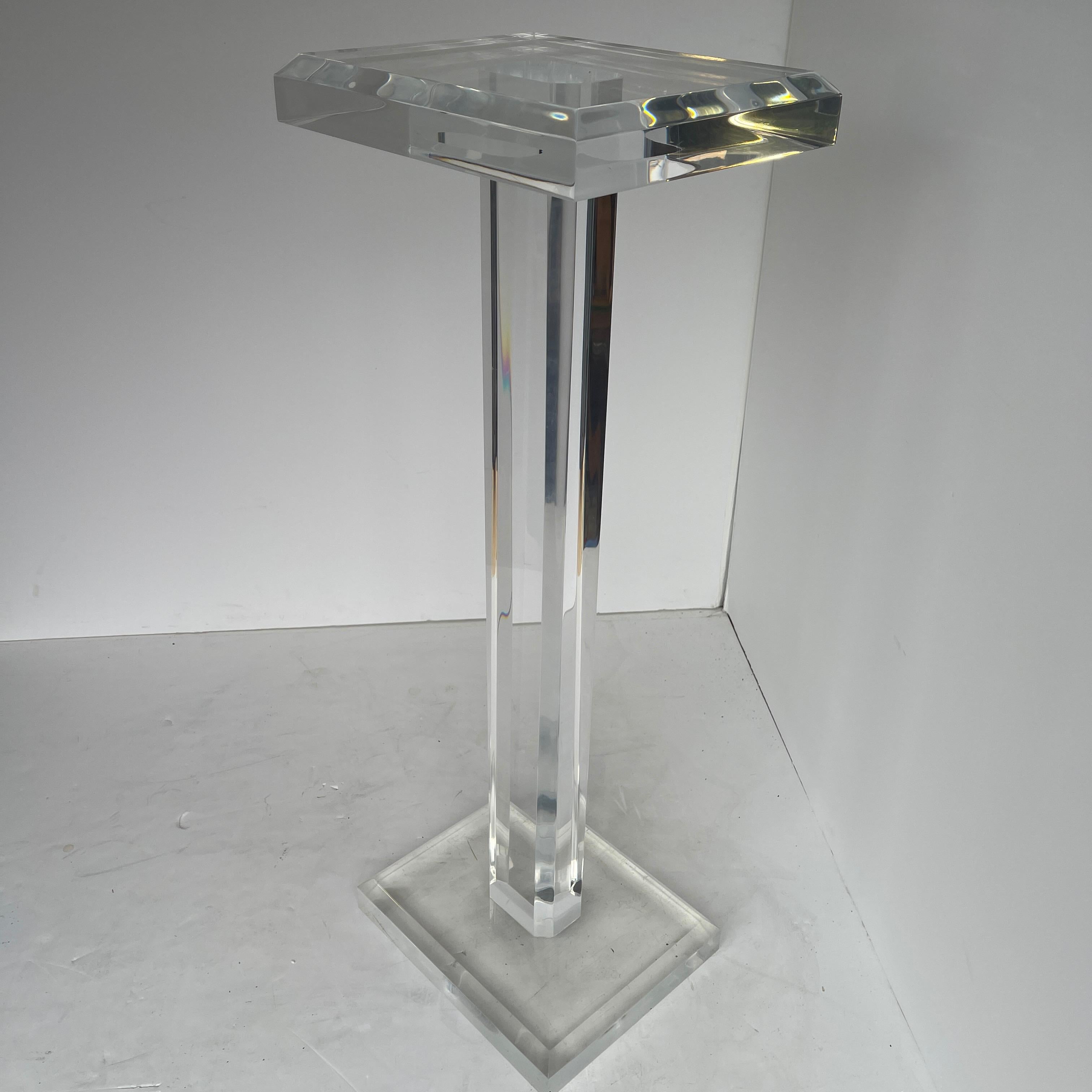 Large Mid-Century Modern Pedestal Table in Thick Lucite 2