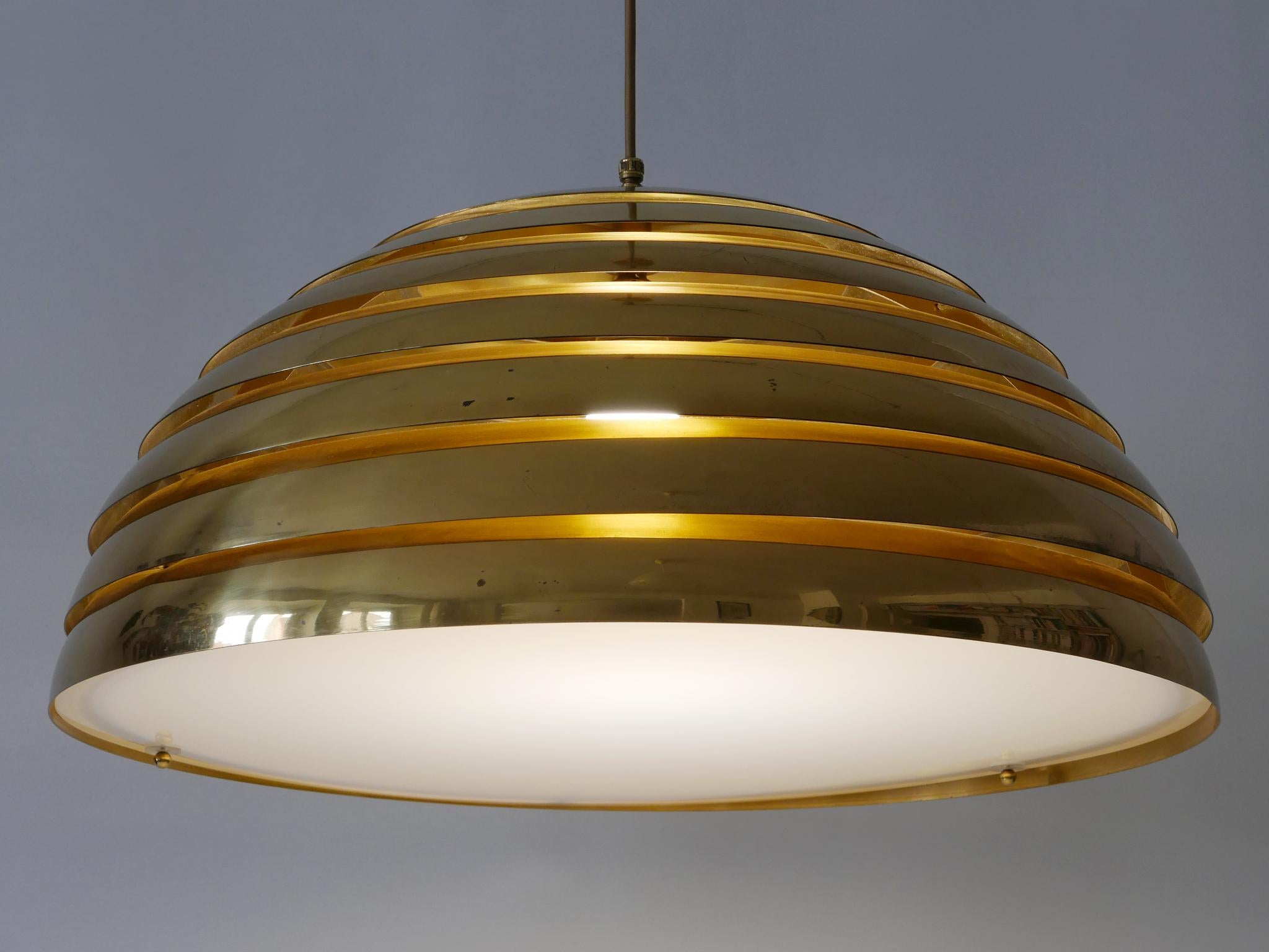 Large Mid-Century Modern Pendant Lamp by Vereinigte Werkstätten Germany 1960s For Sale 14