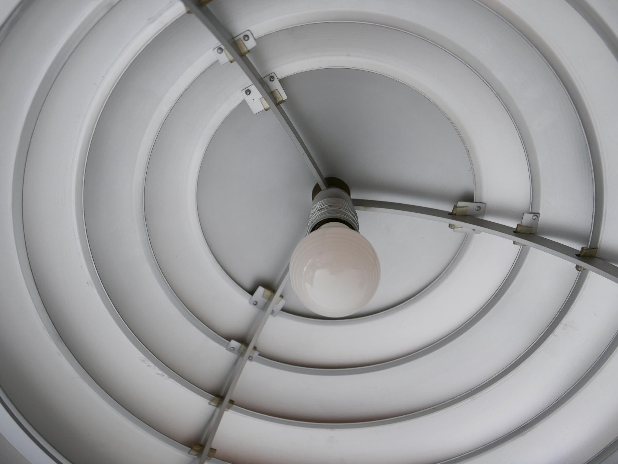 Large Mid-Century Modern Pendant Lamp by Vereinigte Werkstätten München, 1960s For Sale 11