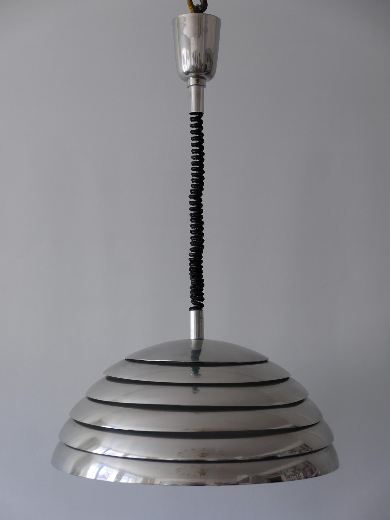 Grande lampada a sospensione moderna di metà secolo di Vereinigte Werkstätten München, anni '60 in vendita 1