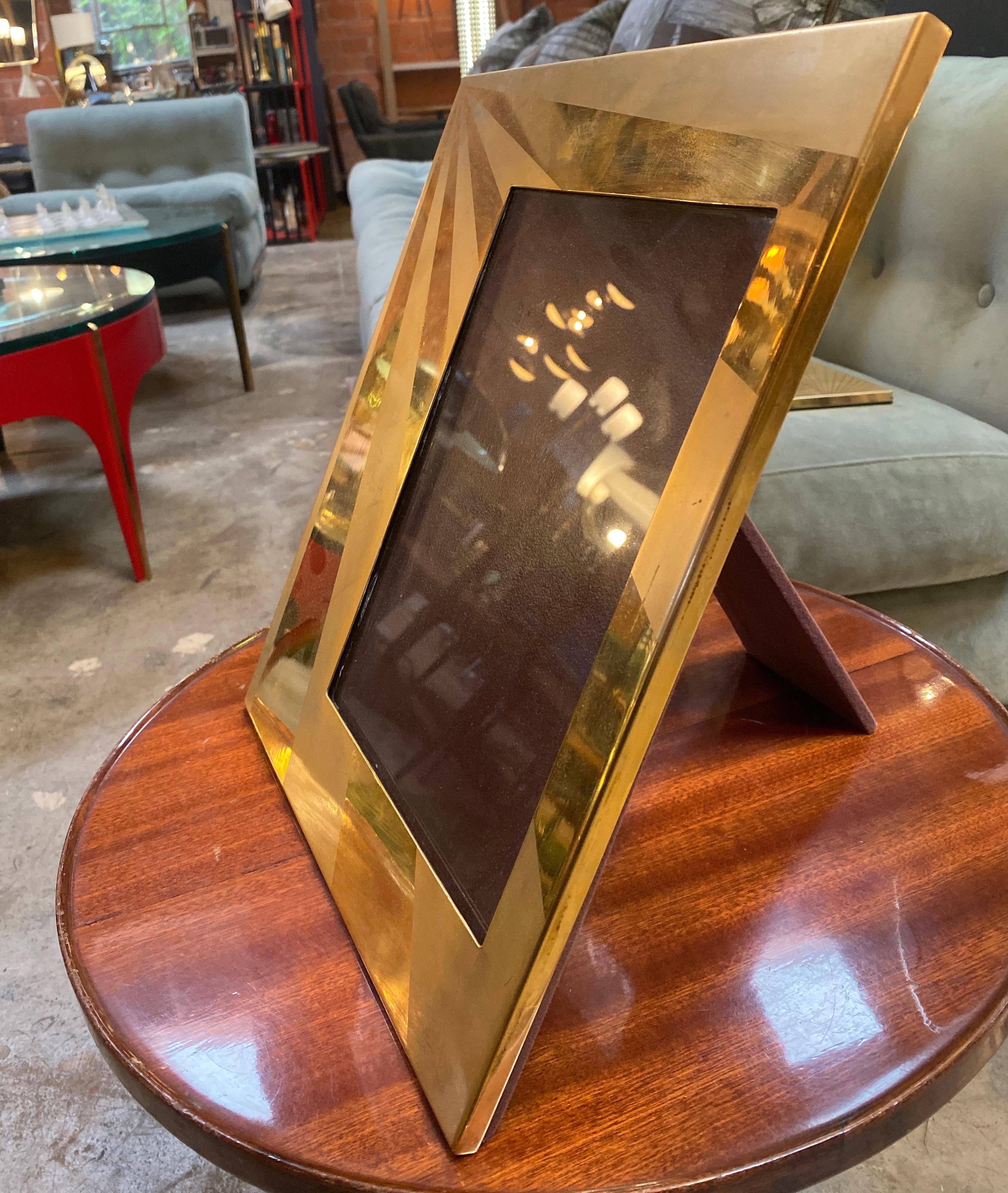 Italian Large Mid-Century Modern Photo Frame in Brass-Plated Gold, Italy, Late 1960s