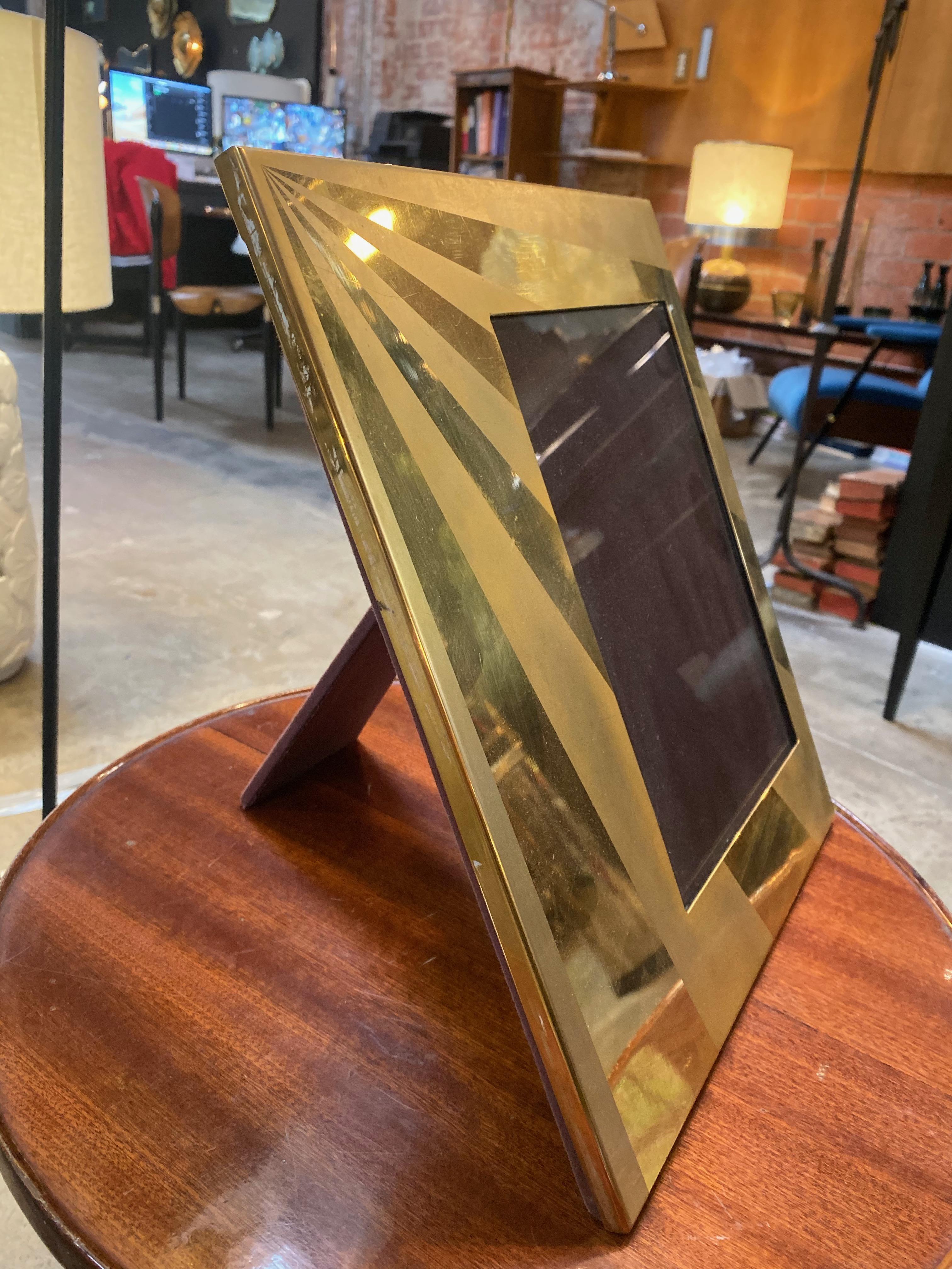 Large Mid-Century Modern Photo Frame in Brass-Plated Gold, Italy, Late 1960s In Good Condition In Los Angeles, CA