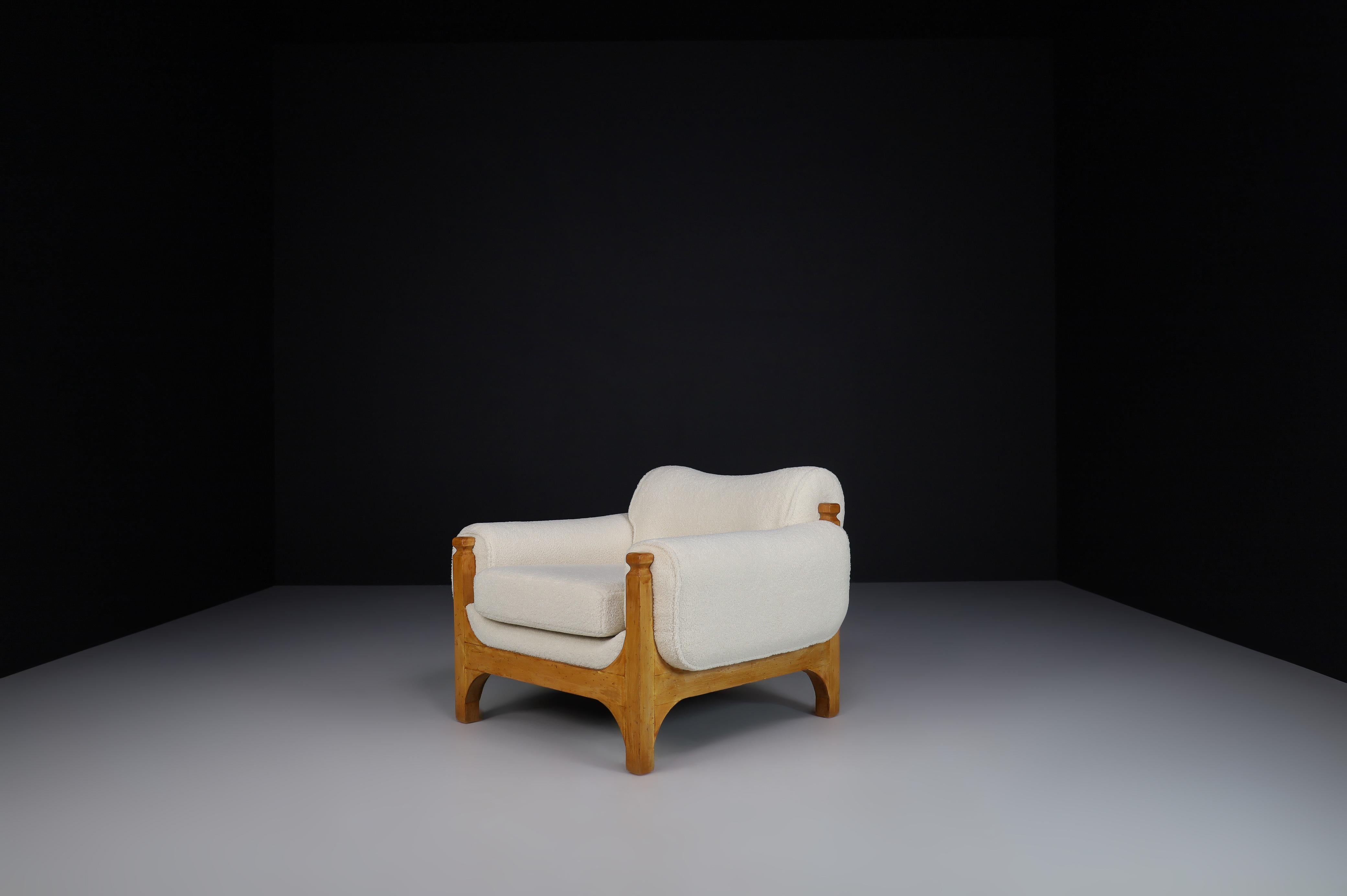 20th Century Large Mid-Century Modern Pine and Teddy Lounge Chairs, Italy, 1960s