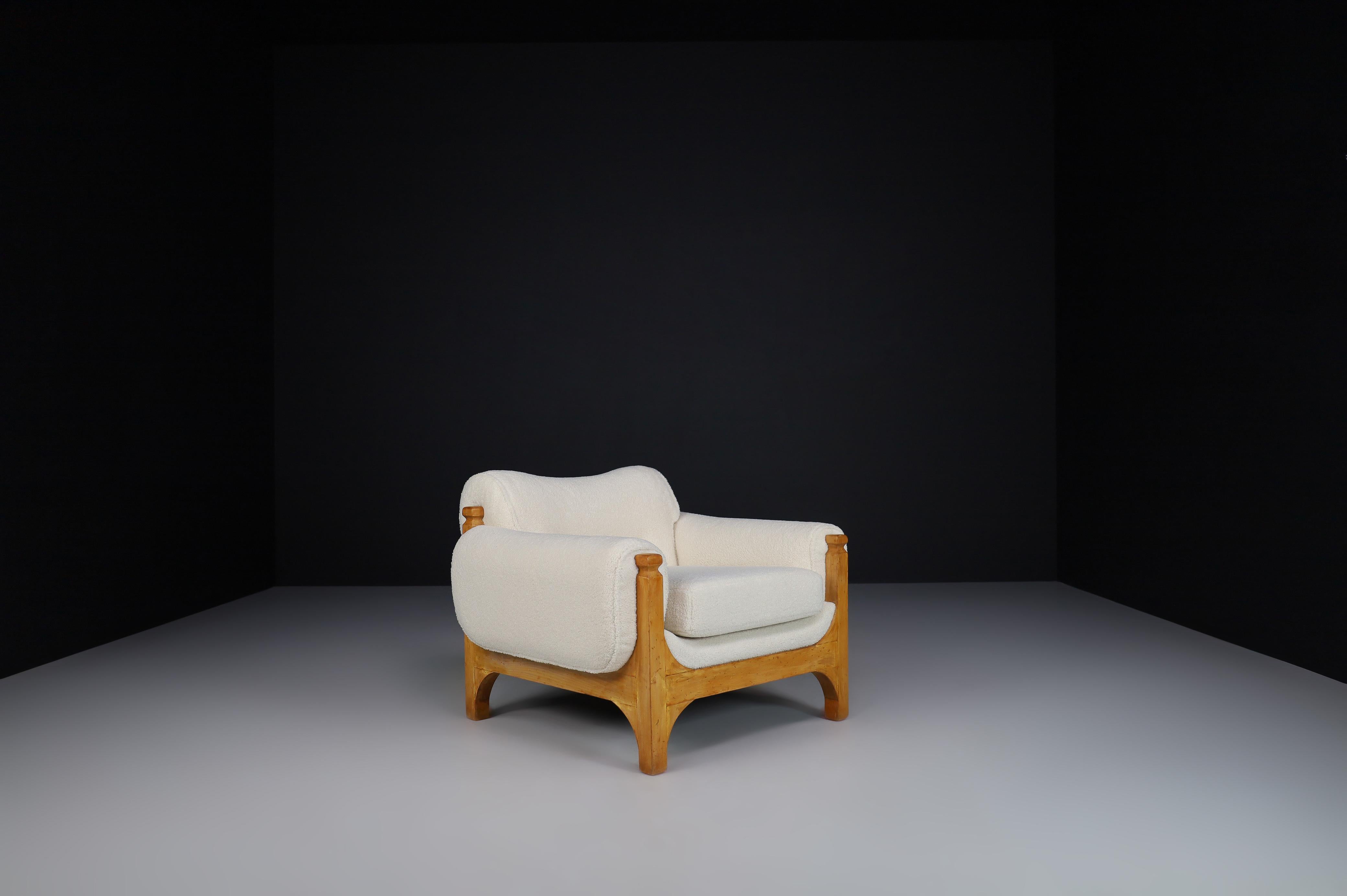 Large Mid-Century Modern Pine and Teddy Lounge Chairs, Italy, 1960s 2