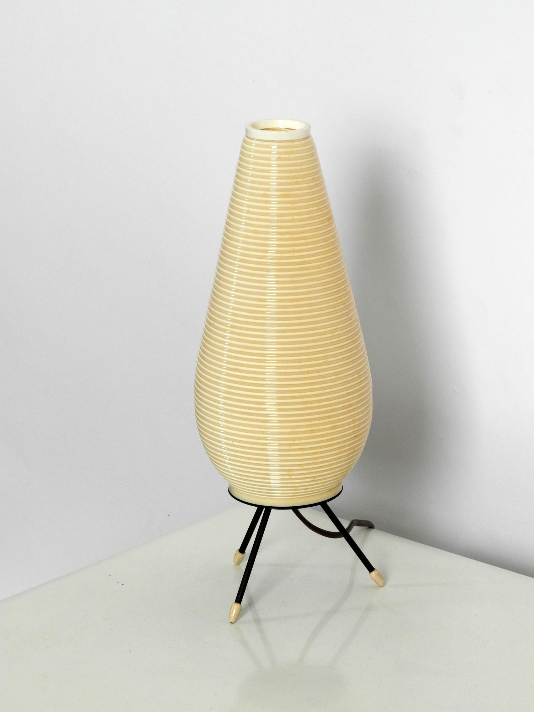 Large Mid Century Modern Rotaflex Heifetz tripod table lamp In Good Condition In München, DE