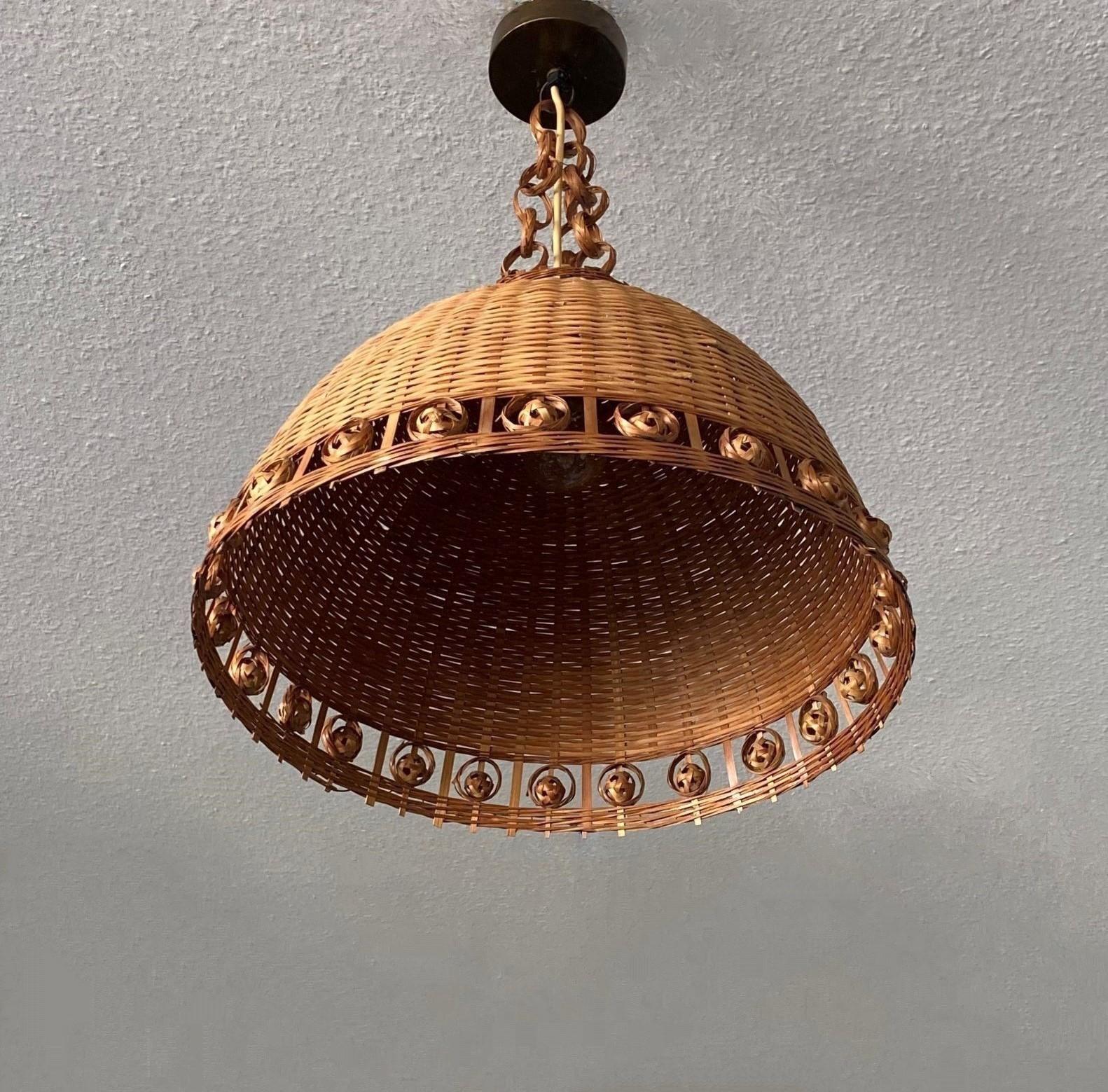 Large Mid-Century Modern Scandinavian Hand-Woven Wicker Pendant, Denmark, 1960s  In Good Condition In Frankfurt am Main, DE