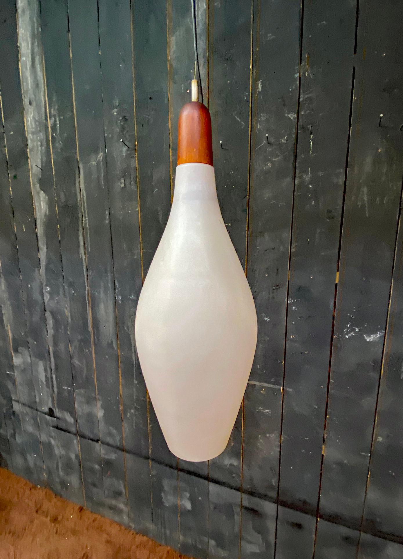 large Mid-Century Modern Scandinavian Pendant Lamp in Opal Glass For Sale 1