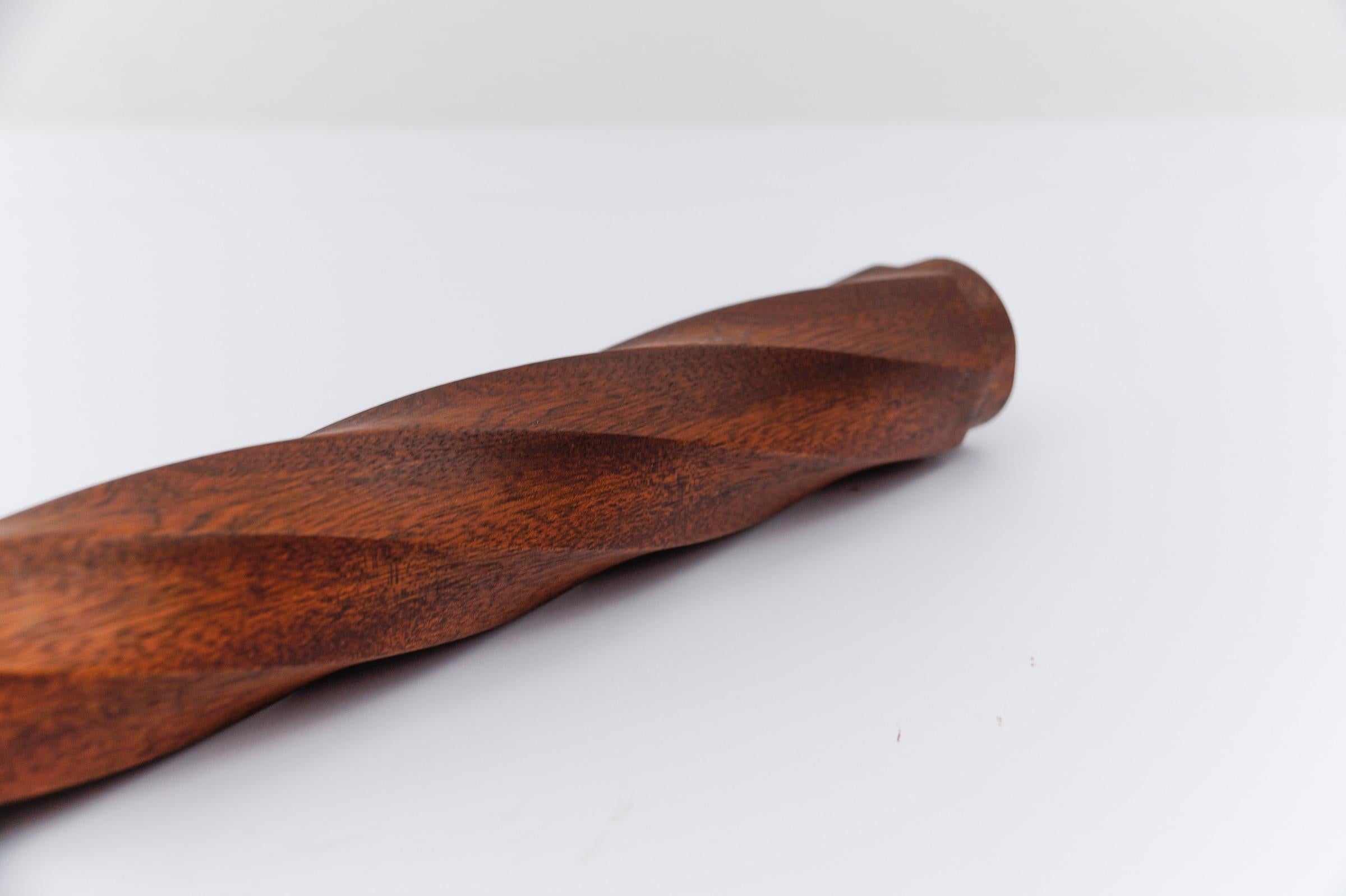 Große skandinavische Pfeffermühle aus Teakholz, 1960er Jahre, Dänemark, Mid-Century Modern im Angebot 4