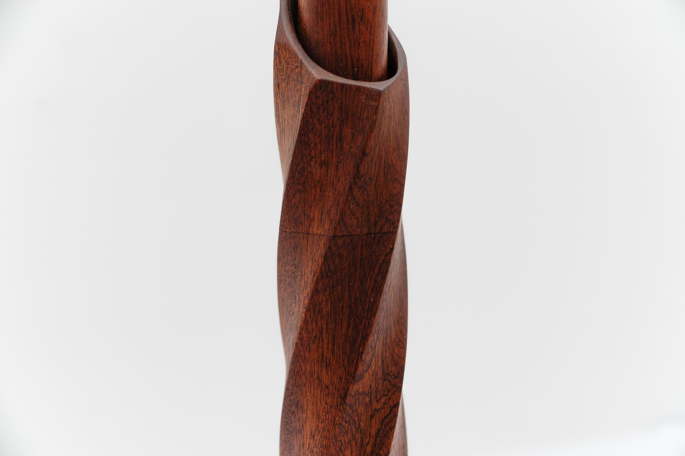Große skandinavische Pfeffermühle aus Teakholz, 1960er Jahre, Dänemark, Mid-Century Modern (Mitte des 20. Jahrhunderts) im Angebot