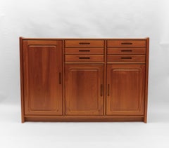 Grande commode/ buffet scandinave moderne du milieu du siècle en bois de teck, années 1960