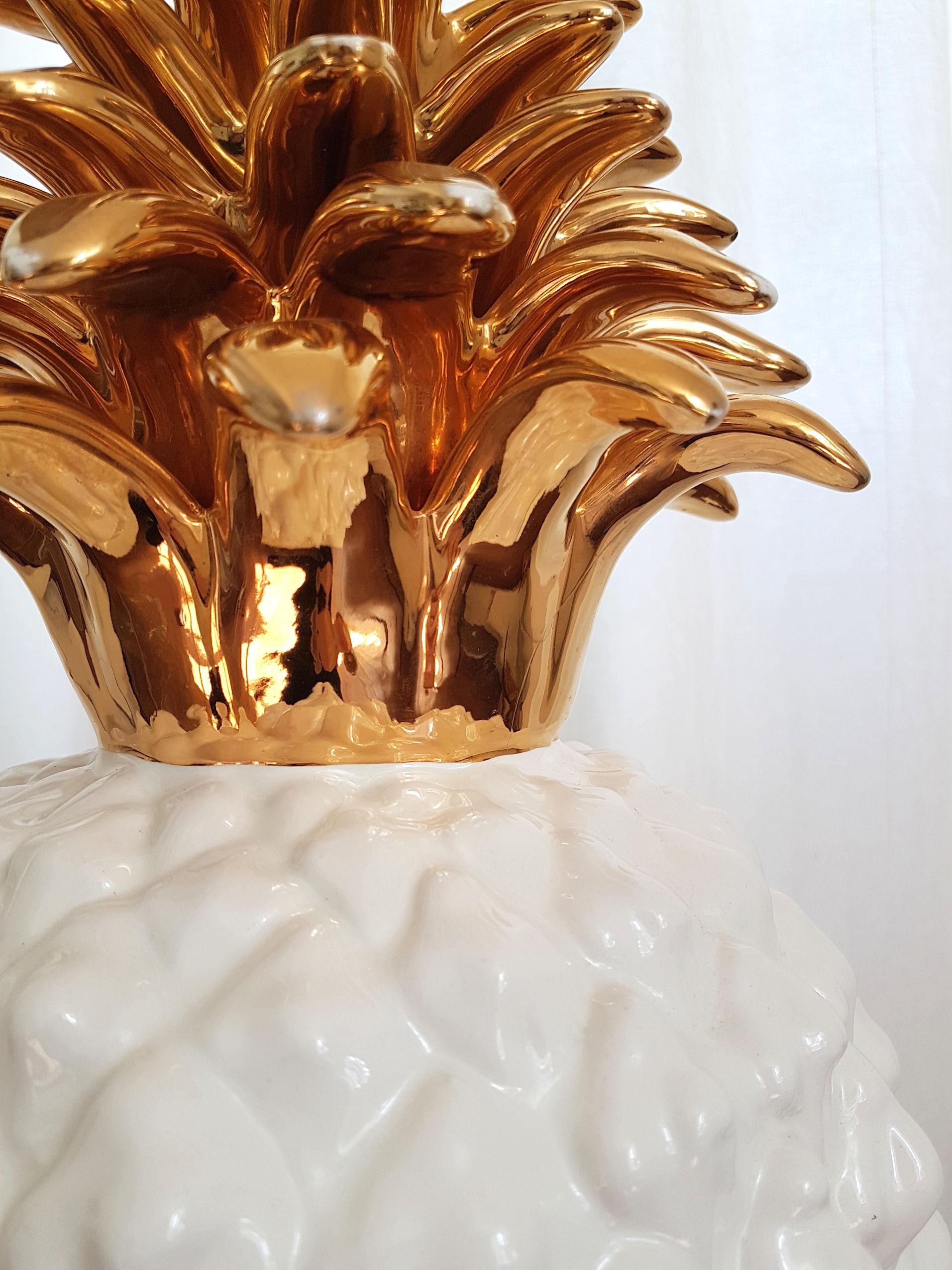 Late 20th Century Large Mid-Century Modern Ceramic Pineapple Lamp, by Maison Lancel