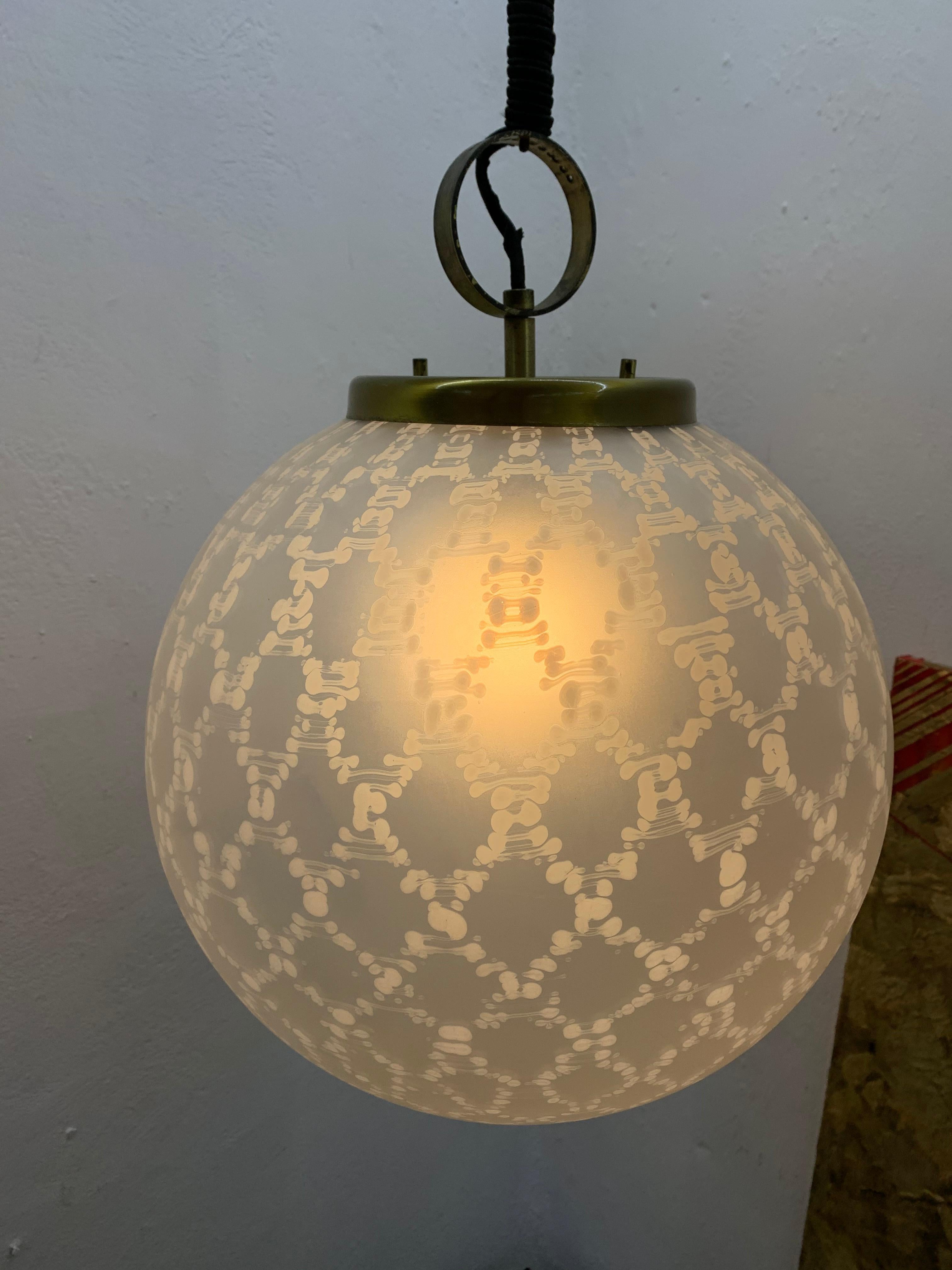 Large Mid-Century Modern Sphere Chandelier in Murano Glass by Venini, circa 1970 For Sale 8