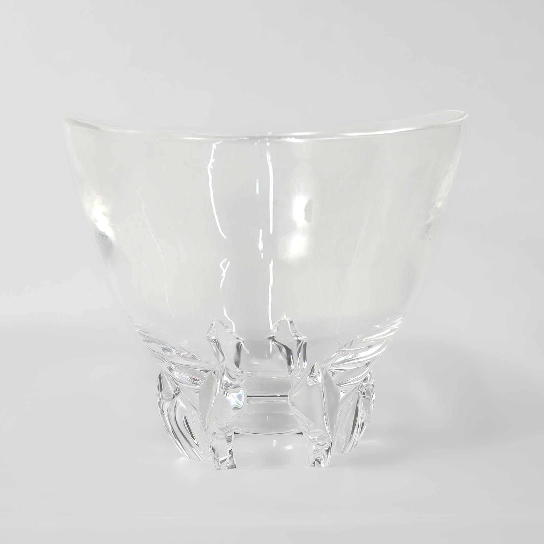 American Large Mid-Century Modern Steuben Glass Deep Flower Bowl / Vase by Donald Pollard