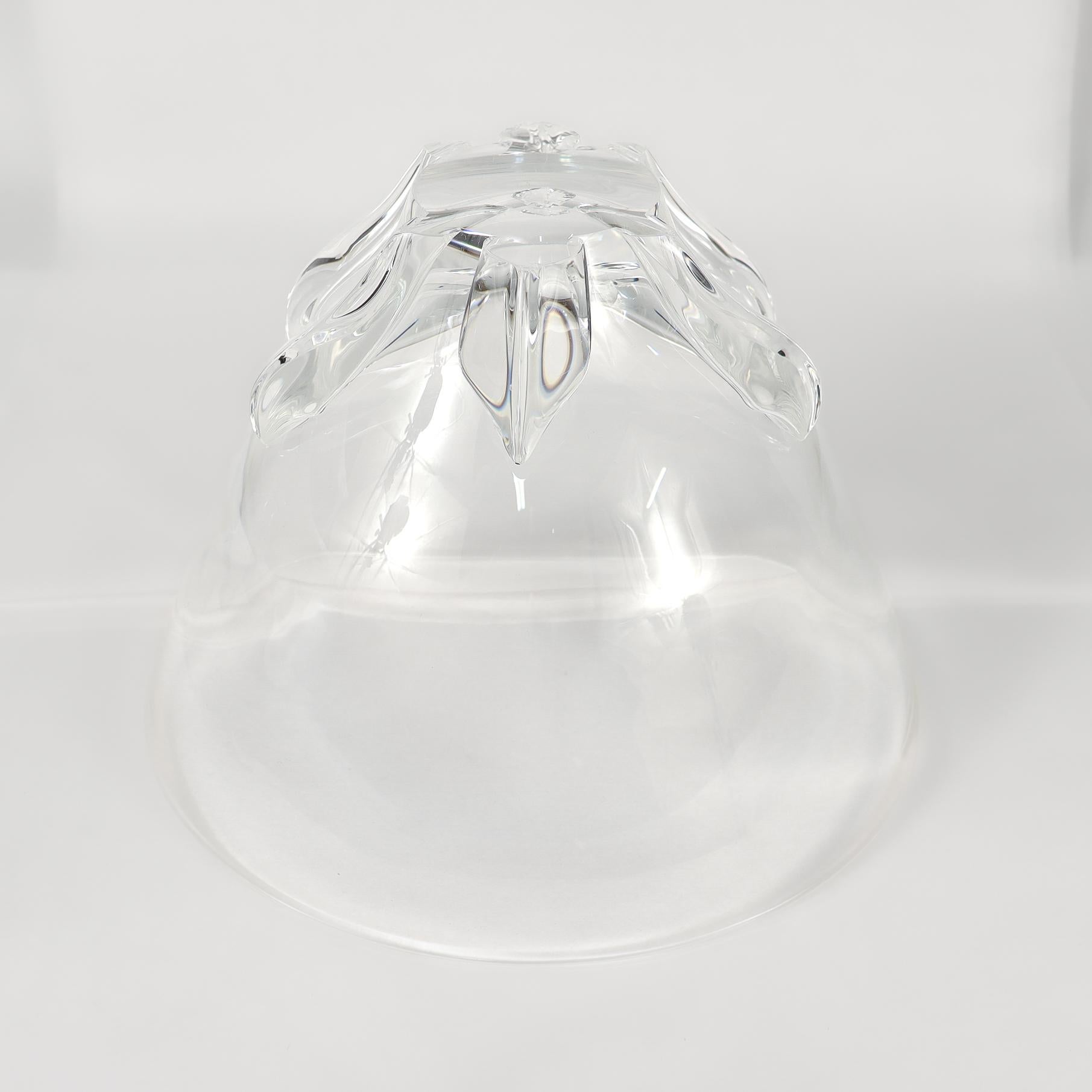 Large Mid-Century Modern Steuben Glass Deep Flower Bowl / Vase by Donald Pollard 4