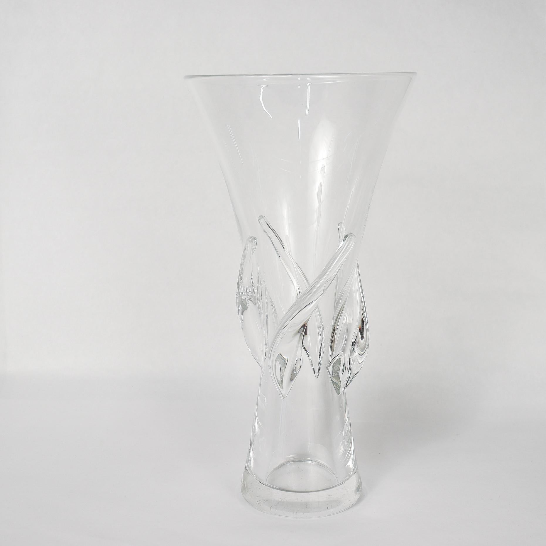 20th Century Large Mid-Century Modern Steuben Glass Flower / Rose Vase Model 8090