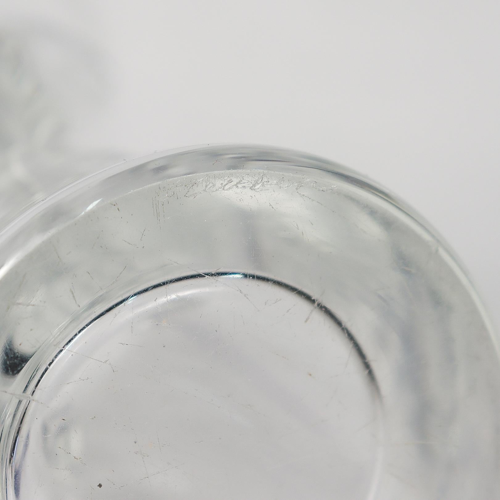 Large Mid-Century Modern Steuben Glass Flower / Rose Vase Model 8090 4