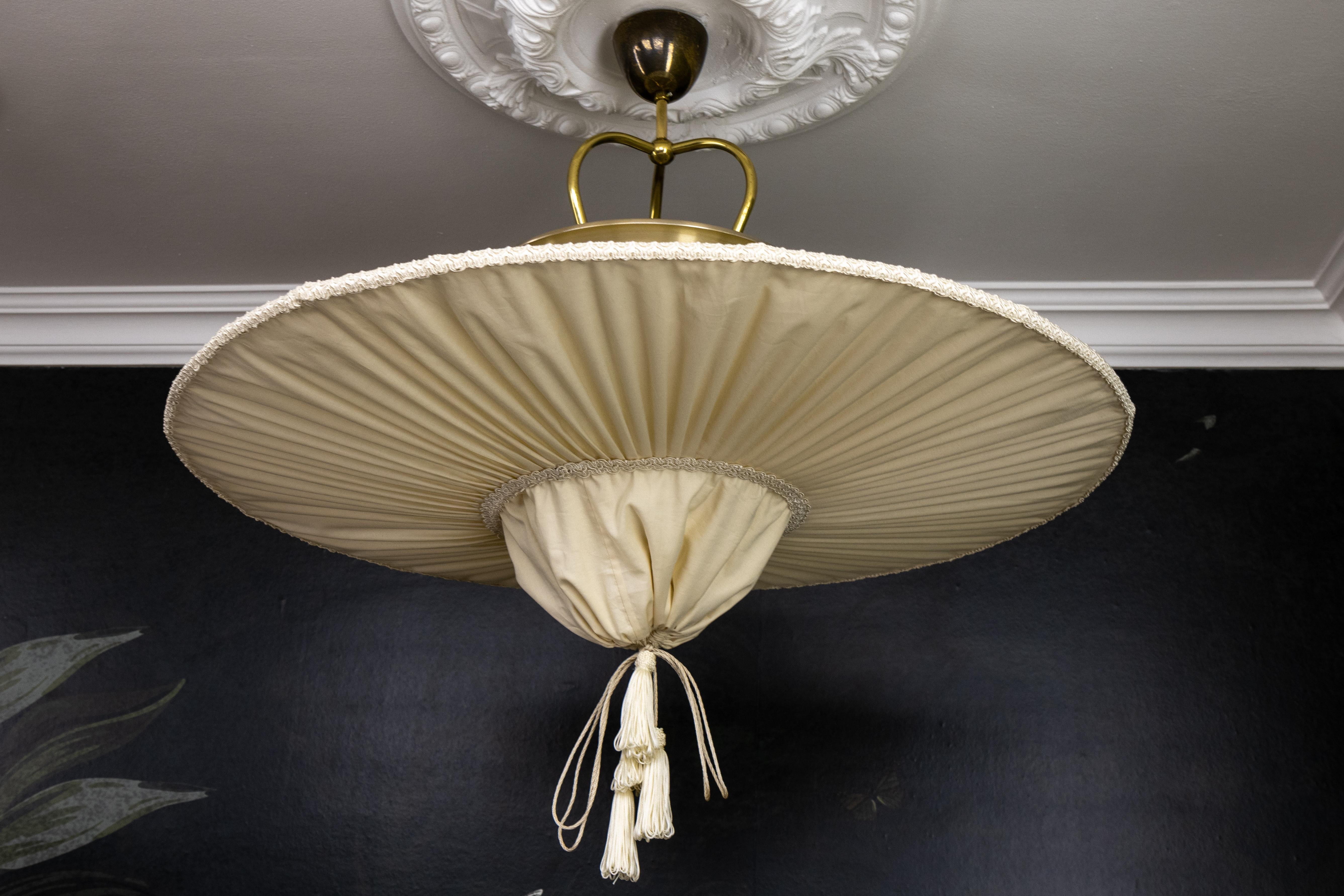 Metal Large Mid-Century Modern Style Ufo Shaped Beige Fabric Pendant Light, 1970s